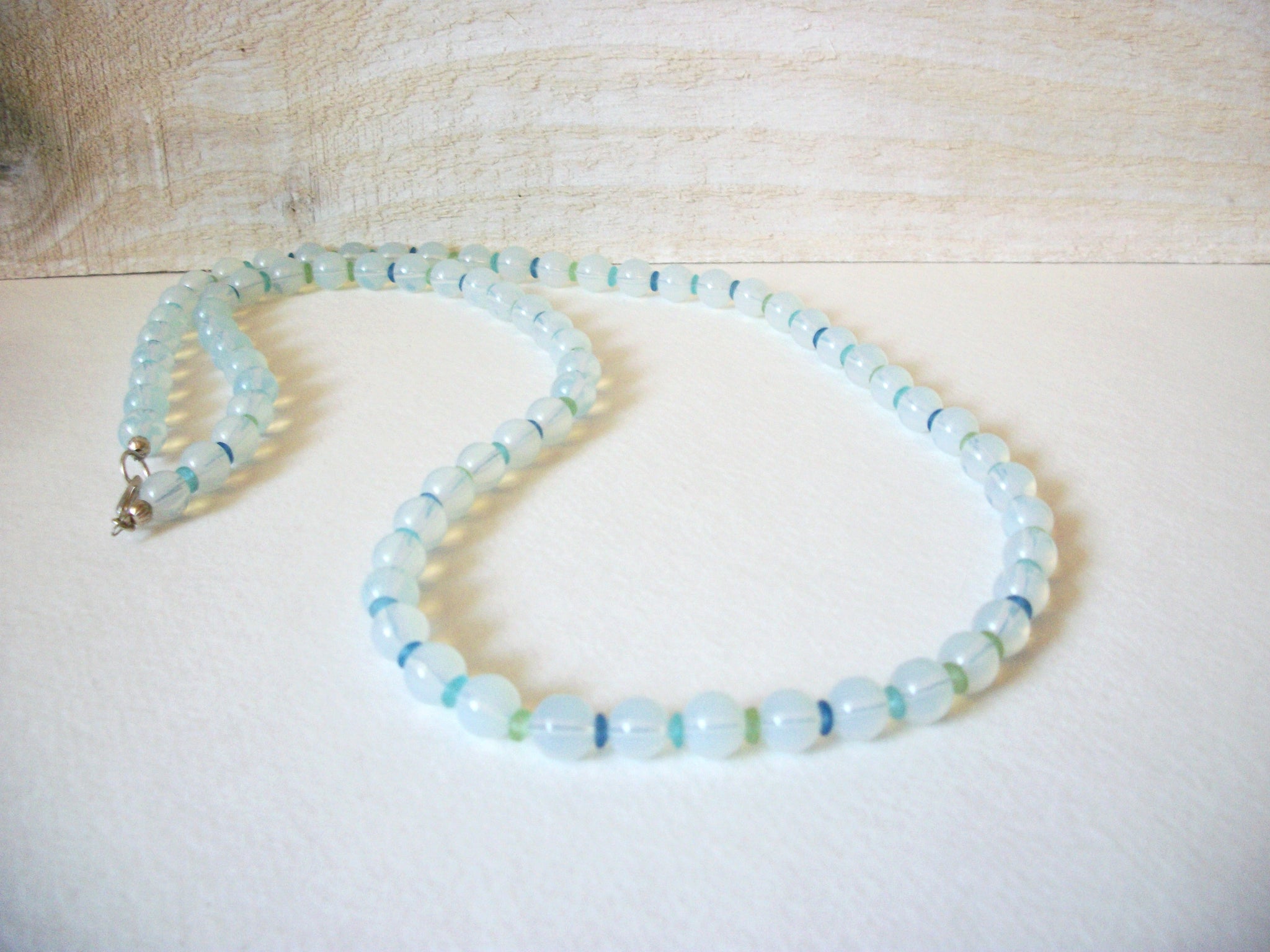 Retro Alaskan Ice Glass Necklace 41820