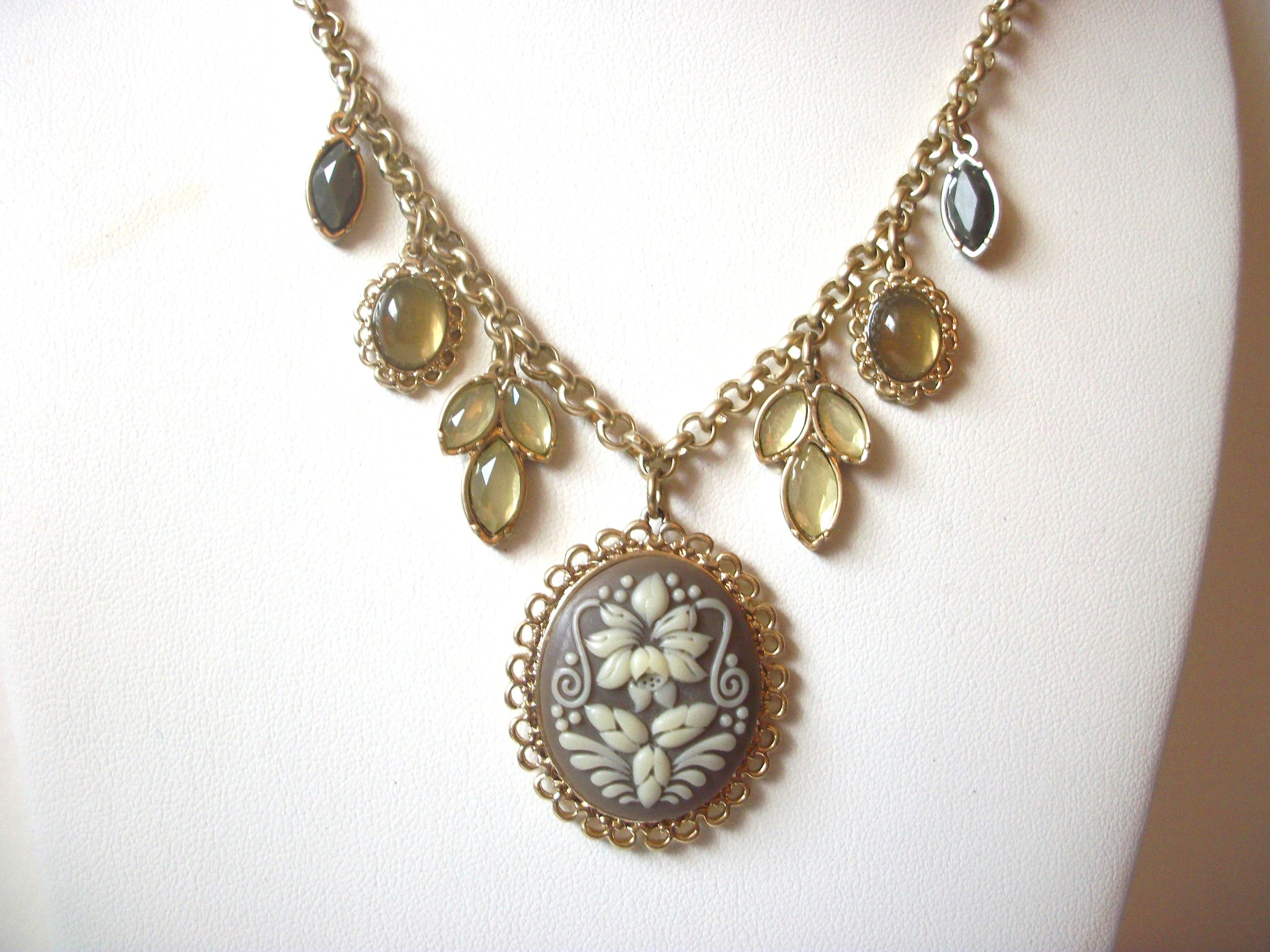 Vintage LIA SOPHIA Necklace 111220