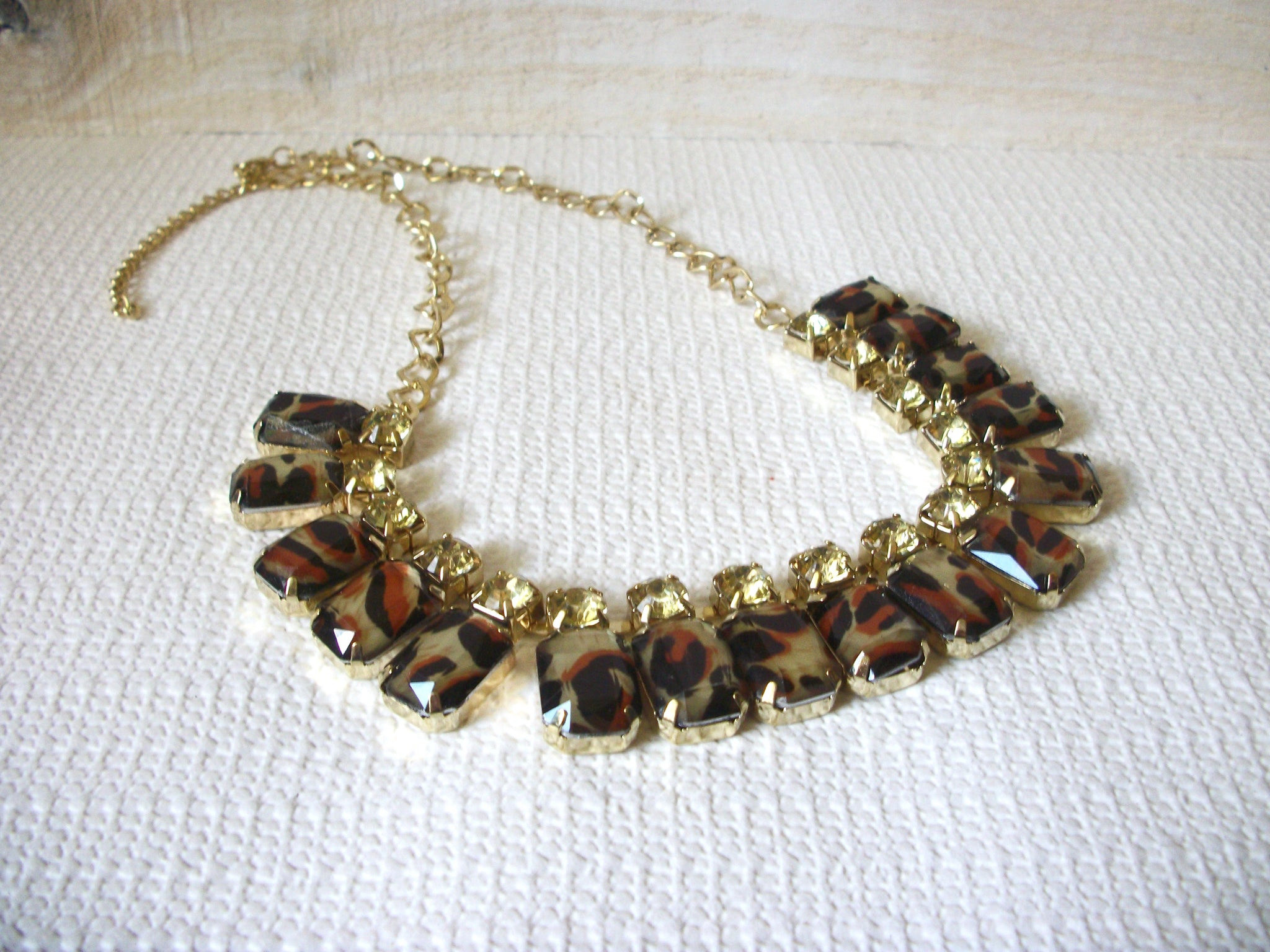 Retro Animal Print Necklace 41920