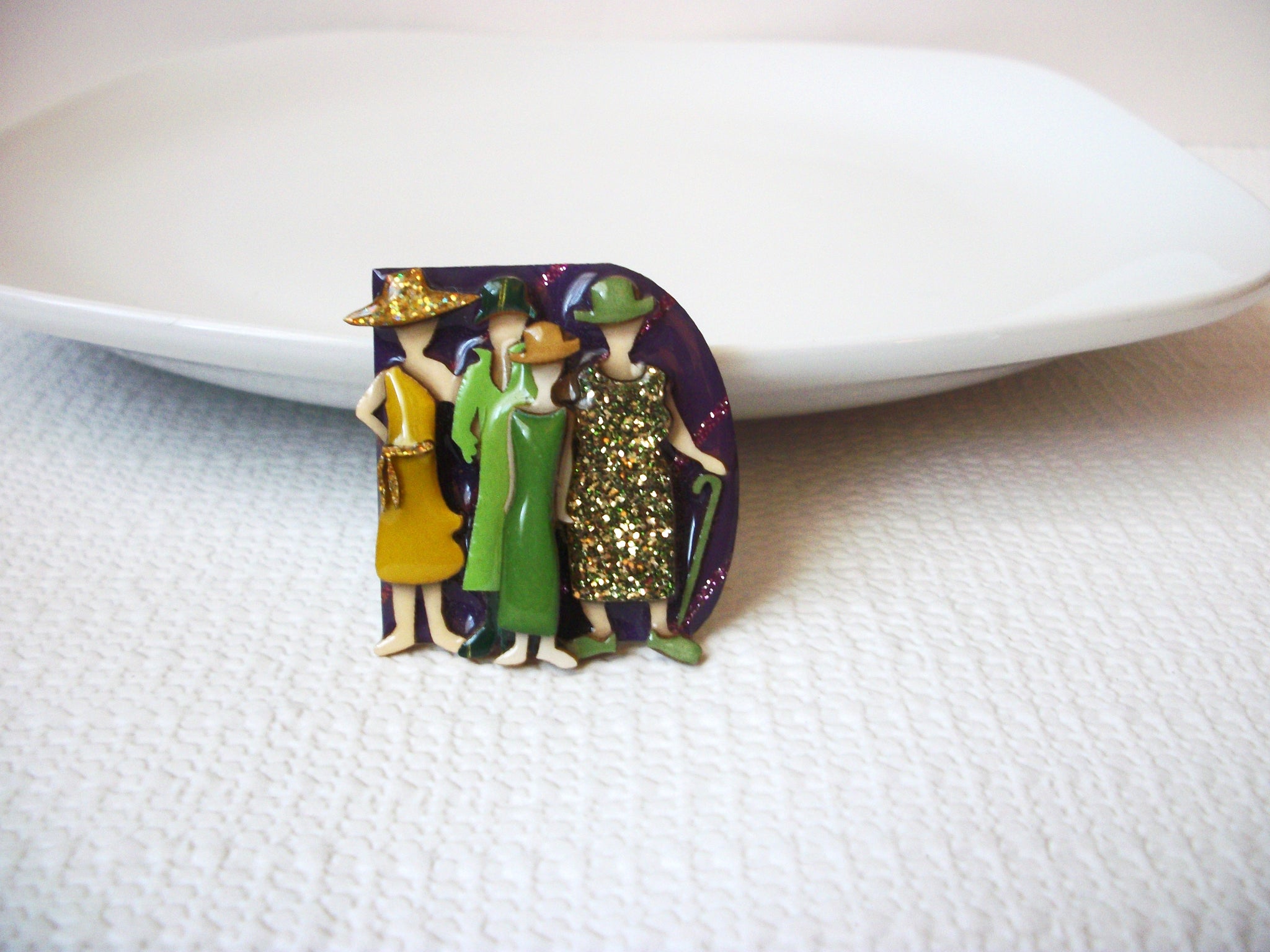 Lucinda Designs By Lucinda Woman Pins Brooch 113016
