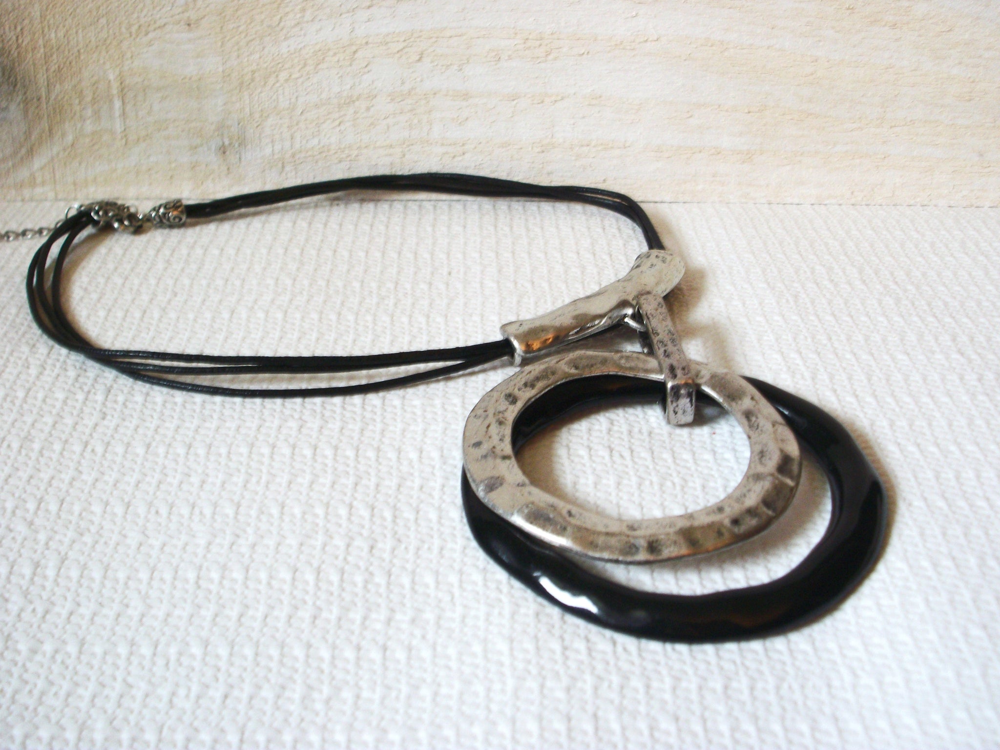 Retro Shabby Boho Hammered Pendant Necklace 50420