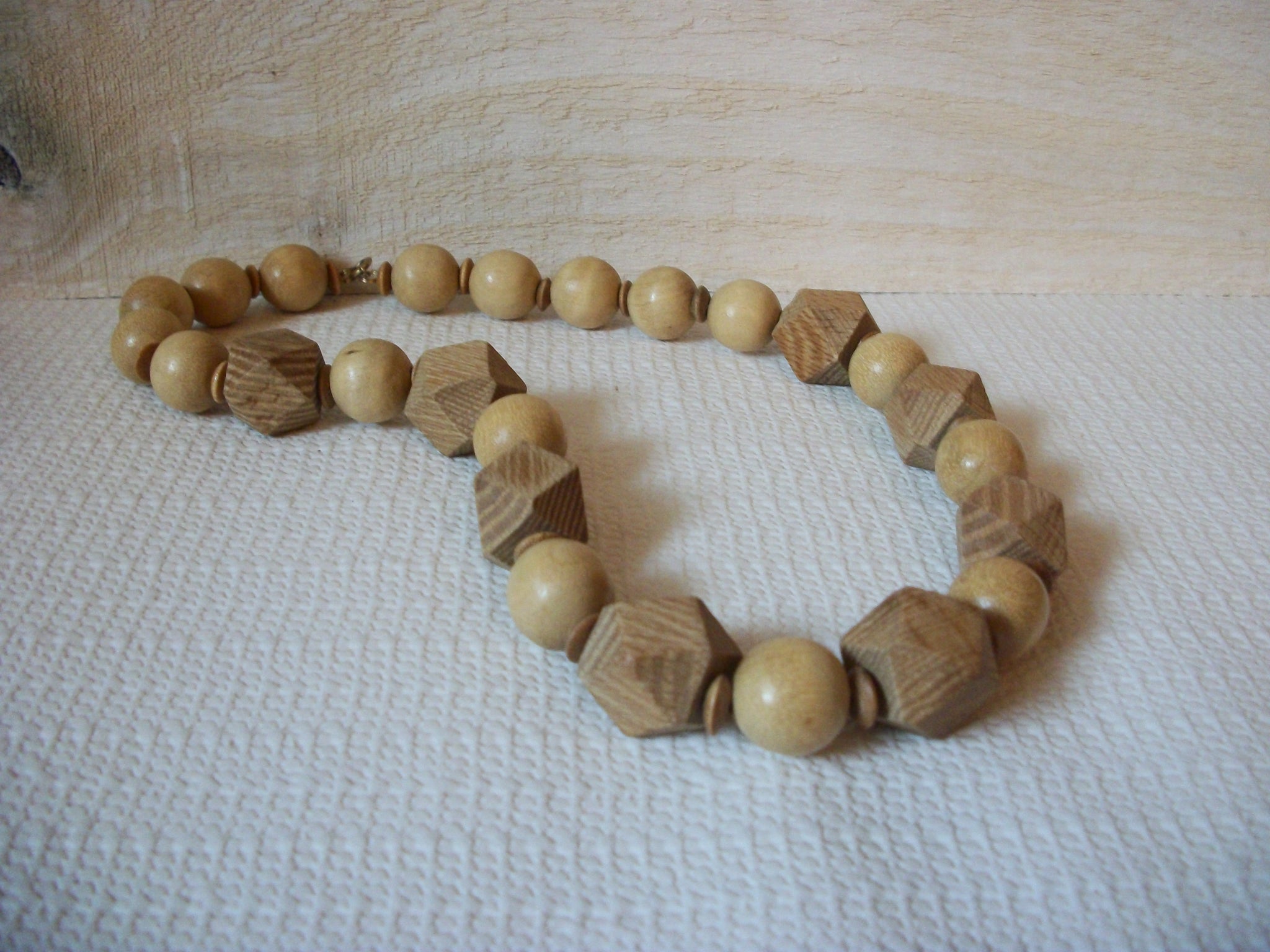 Retro Natural Wood Necklace 50620