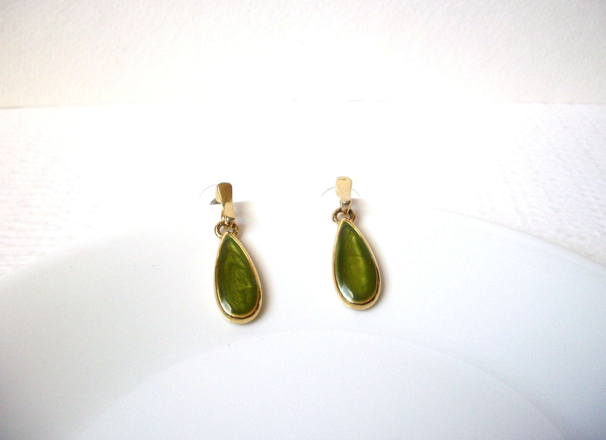 Vintage KC Stamped Gold Green Earrings 111720
