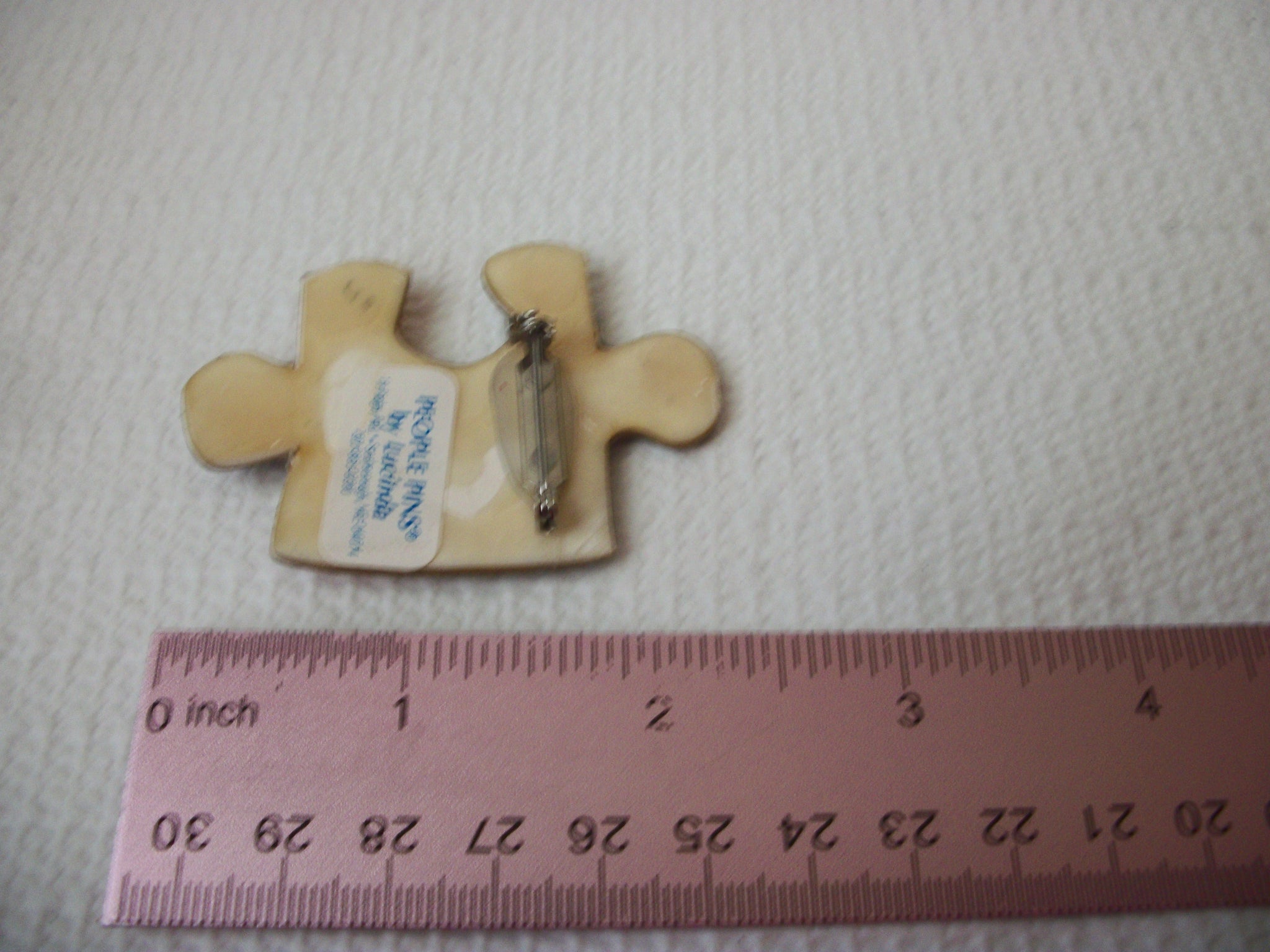 Lucinda Little People Pins 10416 Little People Puzzle Pin