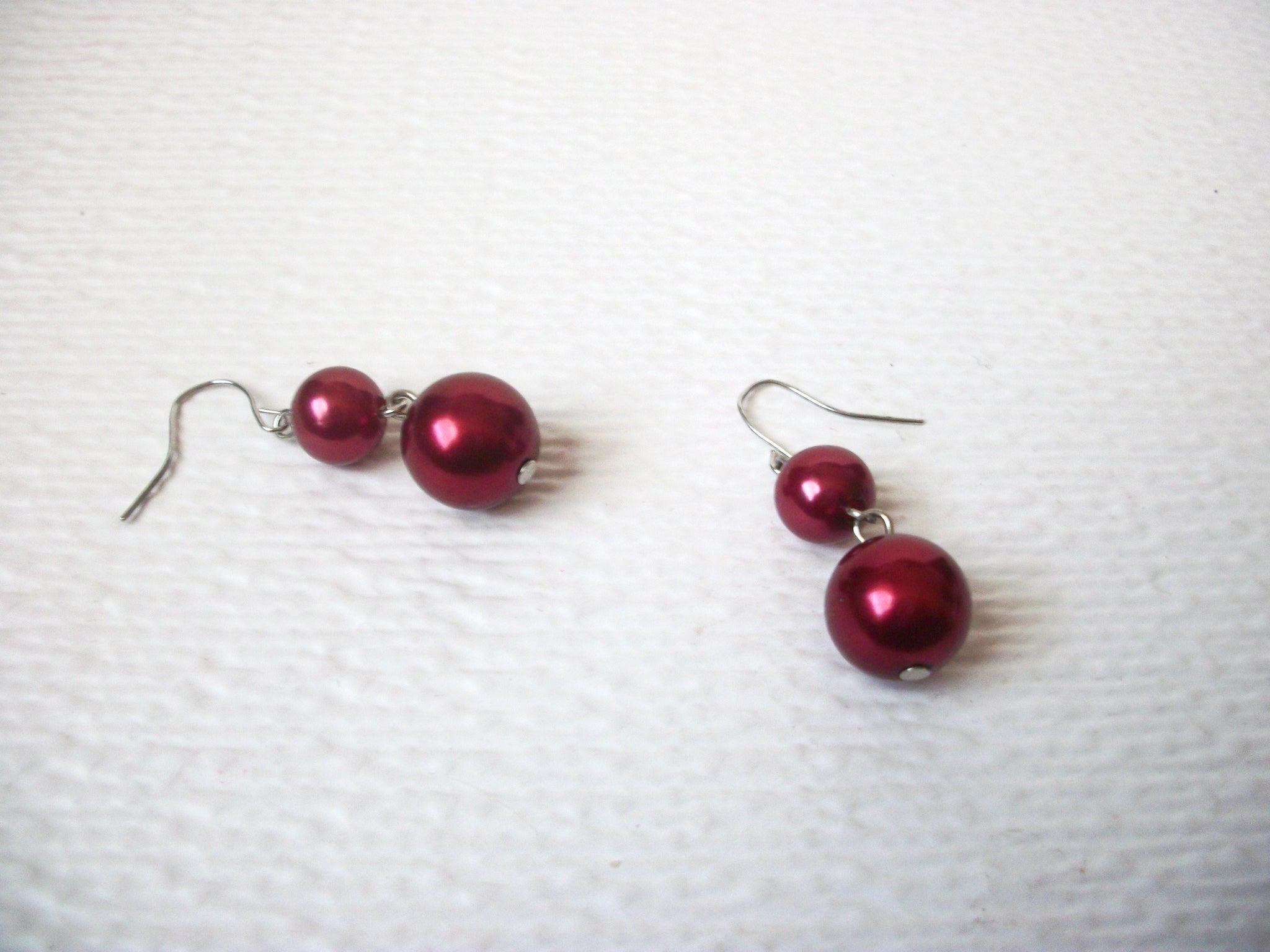 Retro Cranberry Red Dangle Earrings 111820
