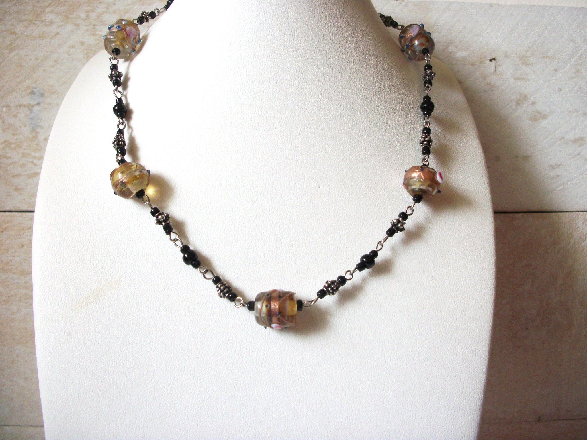 Vintage Glass Necklace 51220