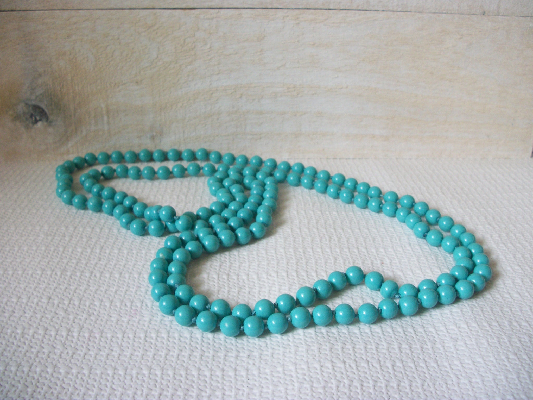 Vintage Turquoise Blue 1970s Glass Pearl Necklace 51220