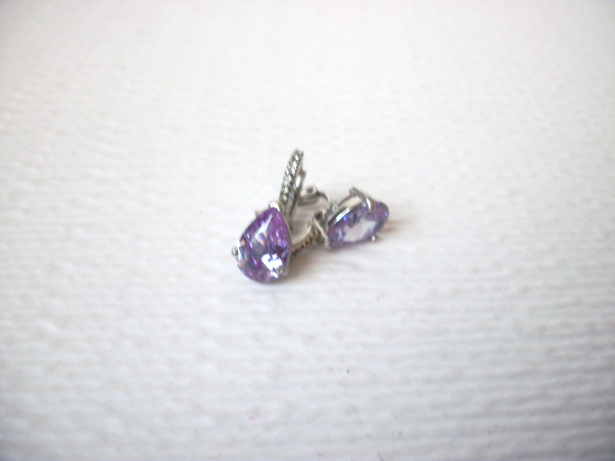 Retro Pale Lavender Amethyst Earrings 111820