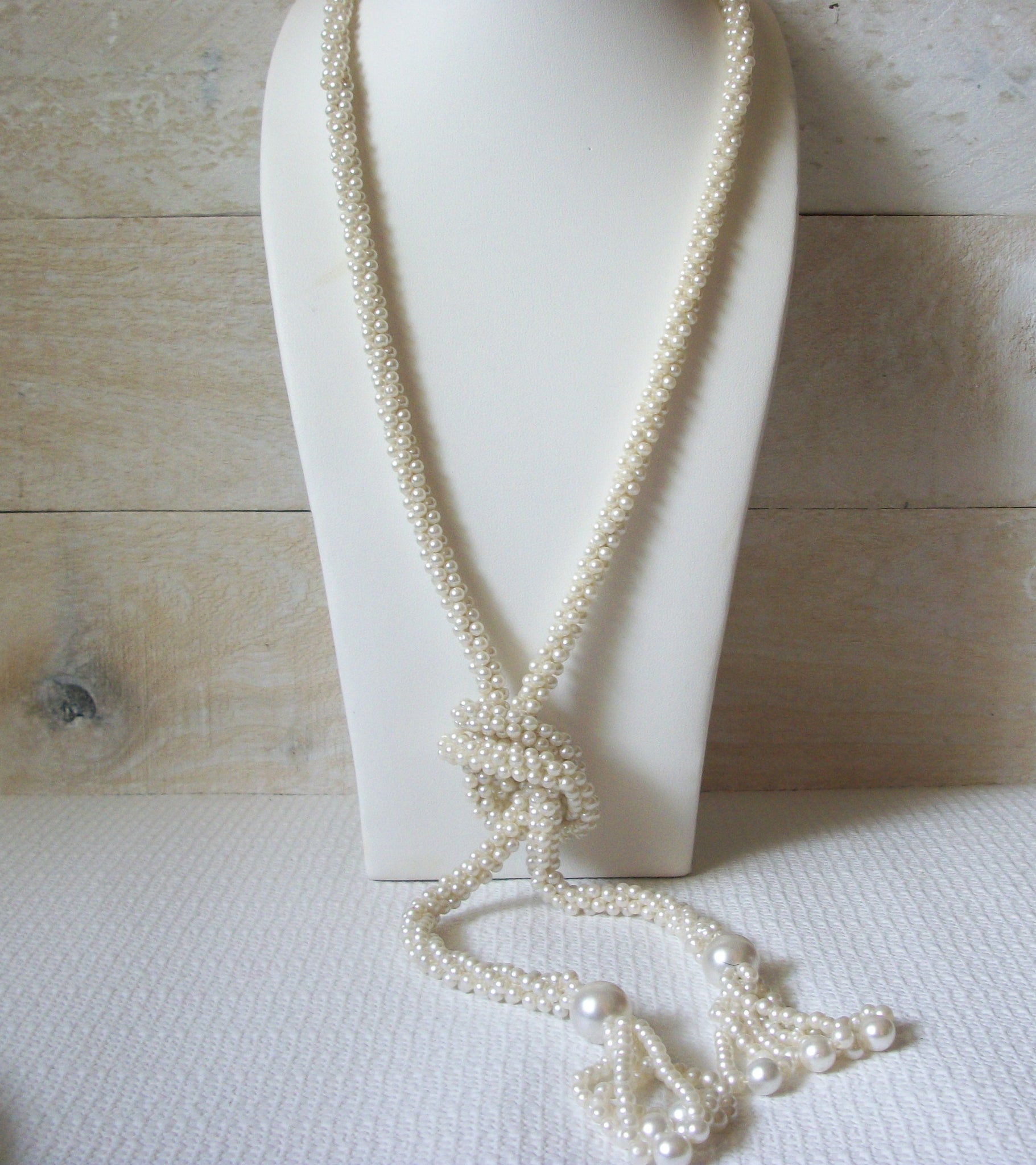 Vintage Theater Faux Pearl Necklace 51220