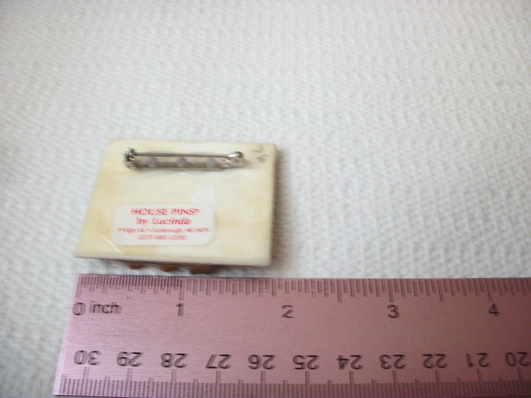 Lucinda House Pins, Christmas House Pins 10416