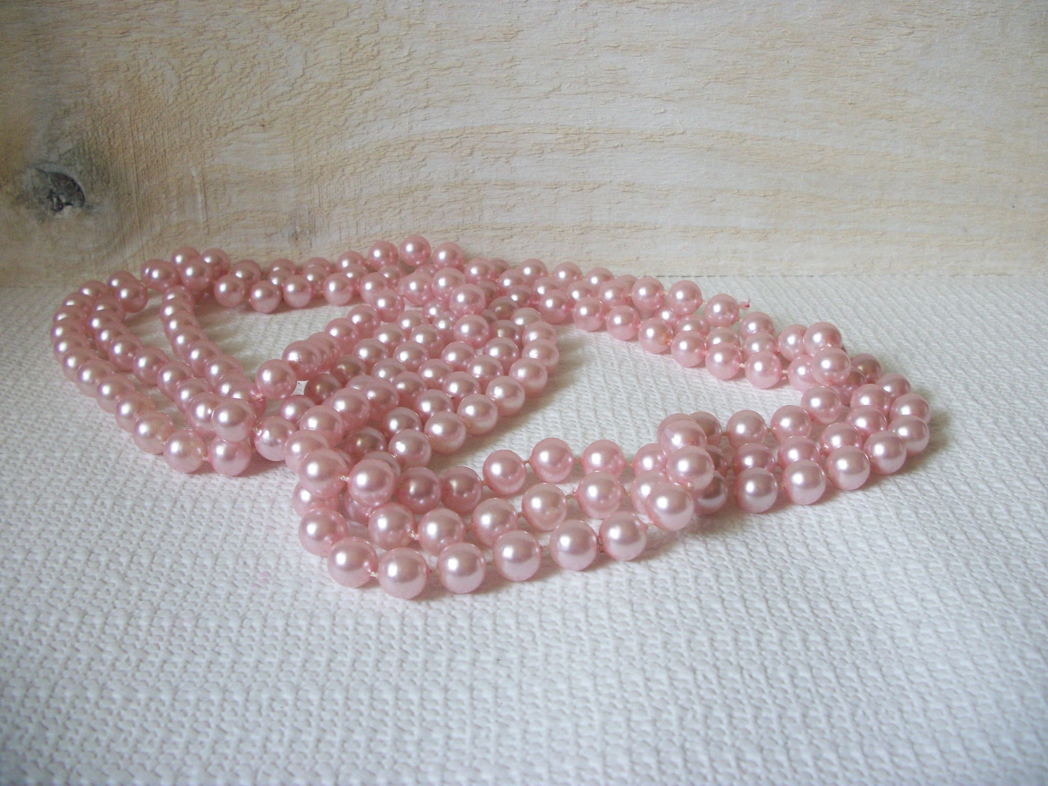 Retro Pink Theater Faux Pearl Necklace 88 Inch 51220