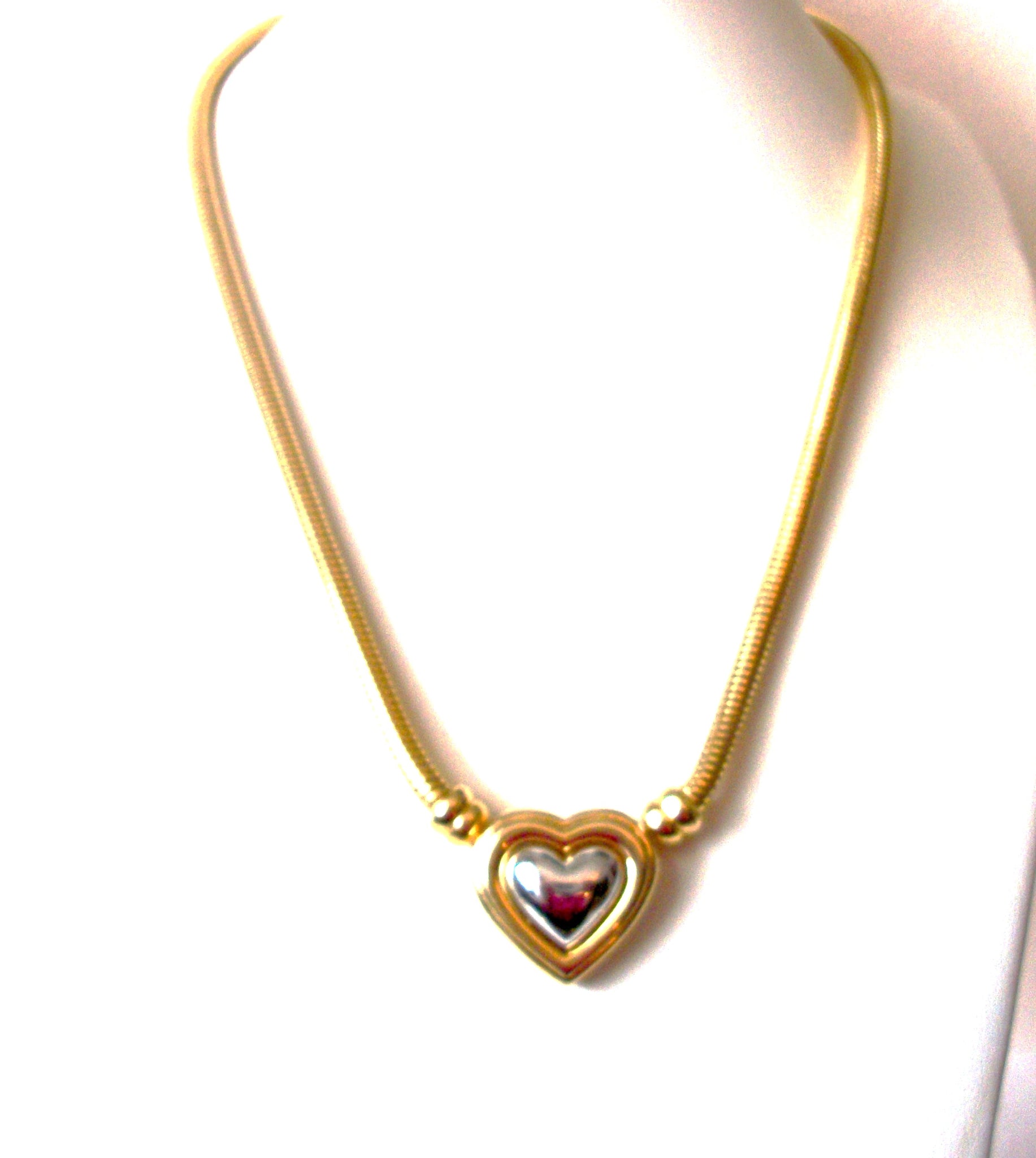 Vintage Joan Rivers Heart Necklace 112120