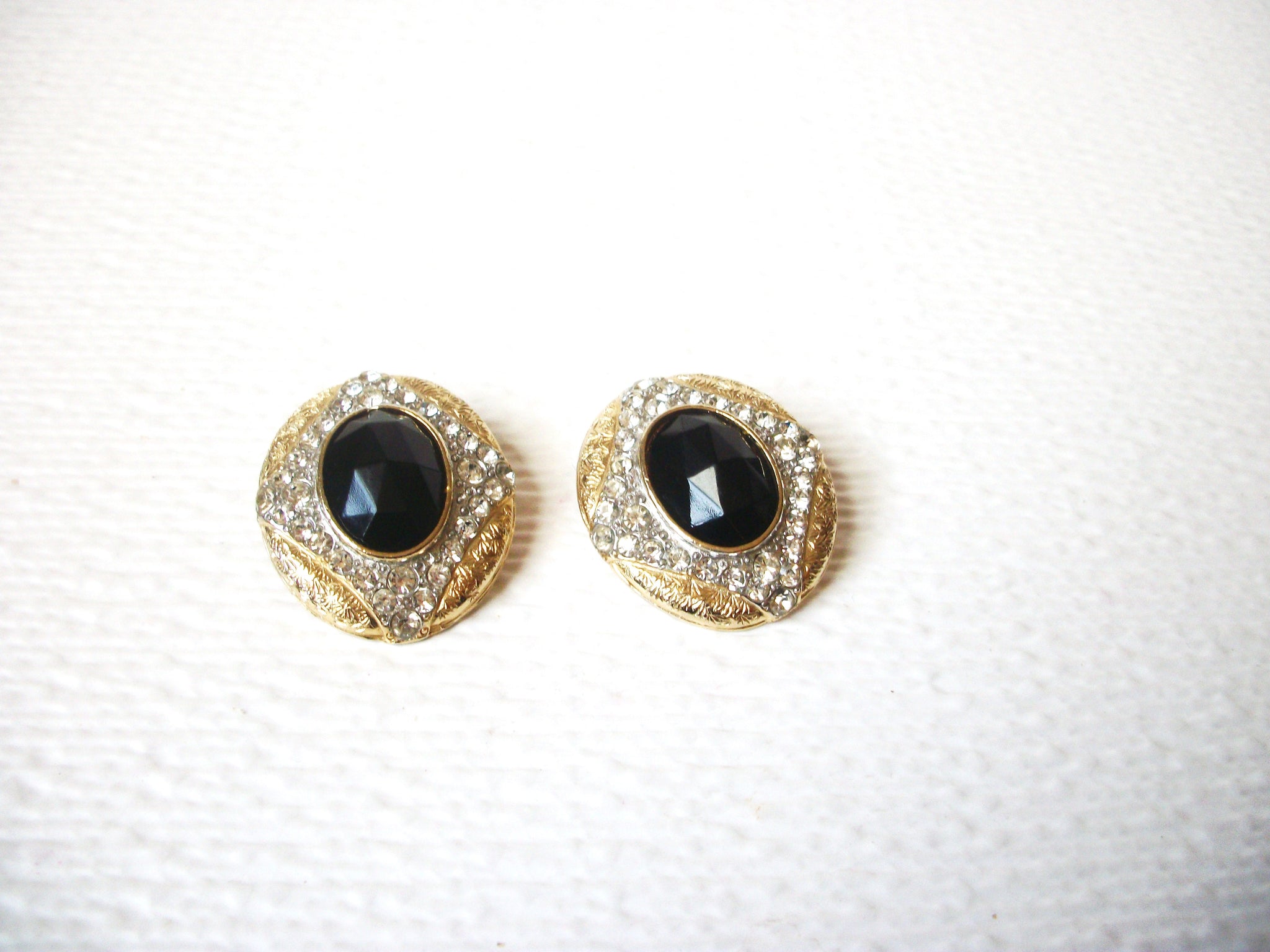 Vintage 1950s Black Glass Earrings 112020