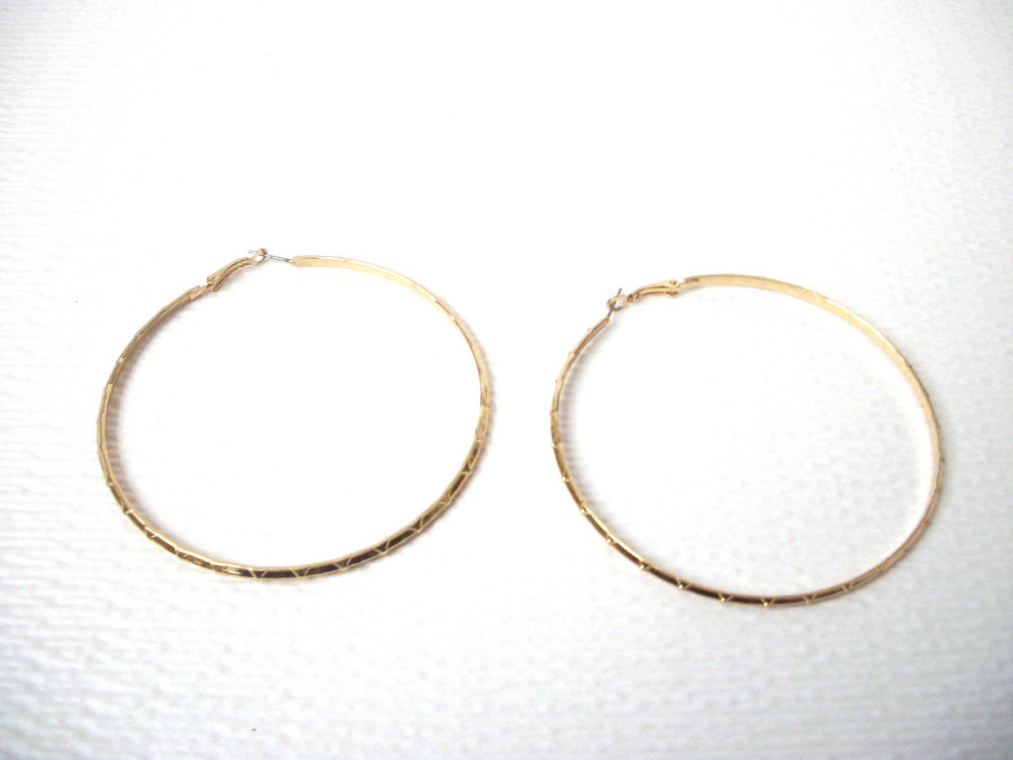 Retro 1970s Large Thin Hoop Earrings 112320