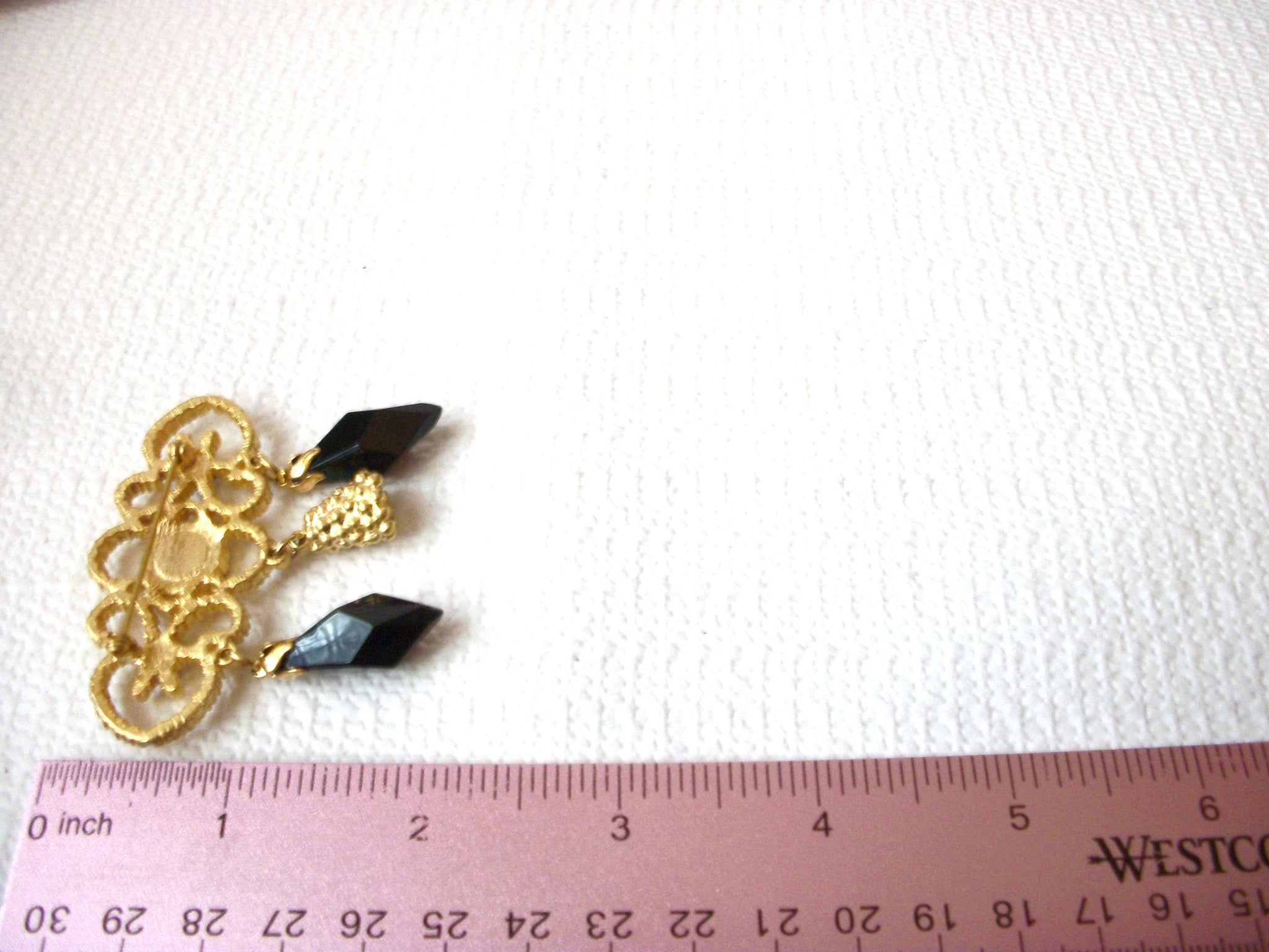 Victorian Black Glass Brooch Pin 121416