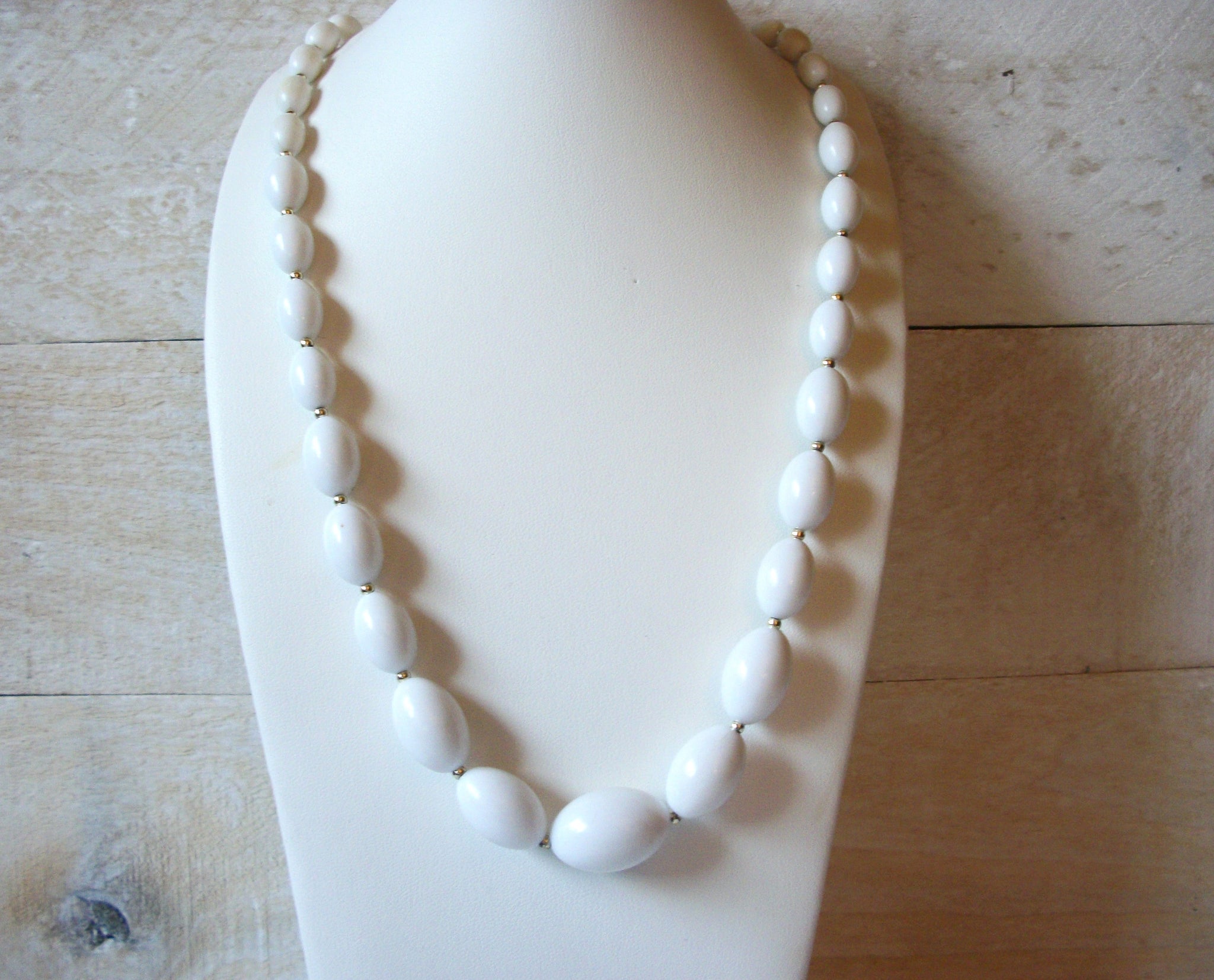 Retro White Beads Necklace 51920