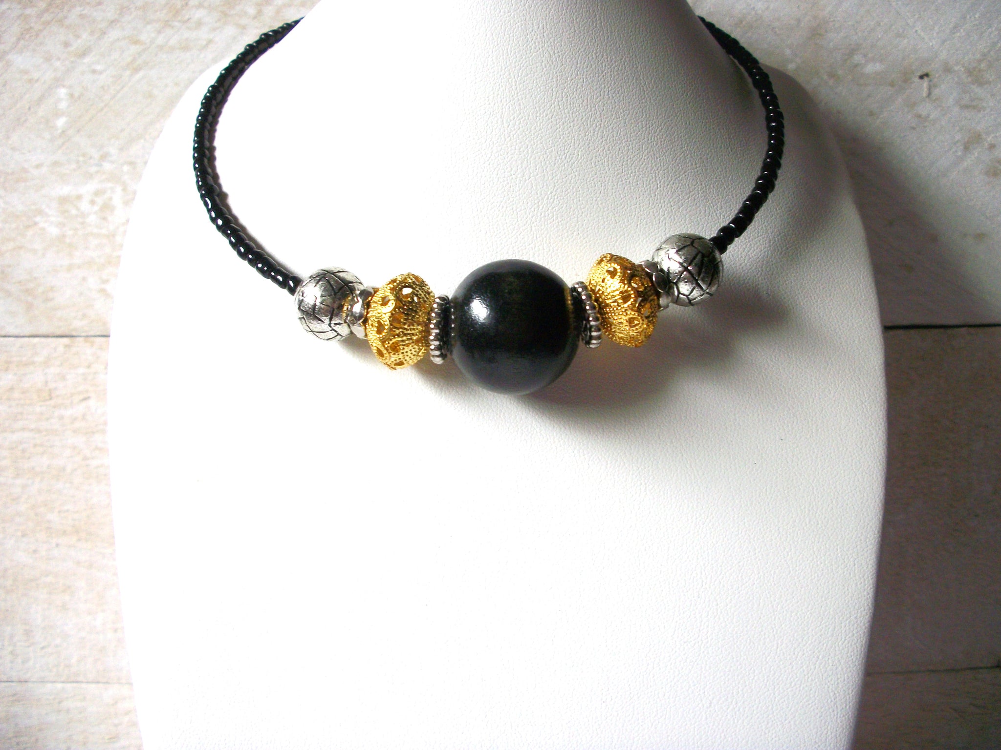 Retro Black Gold Choker Necklace 52020