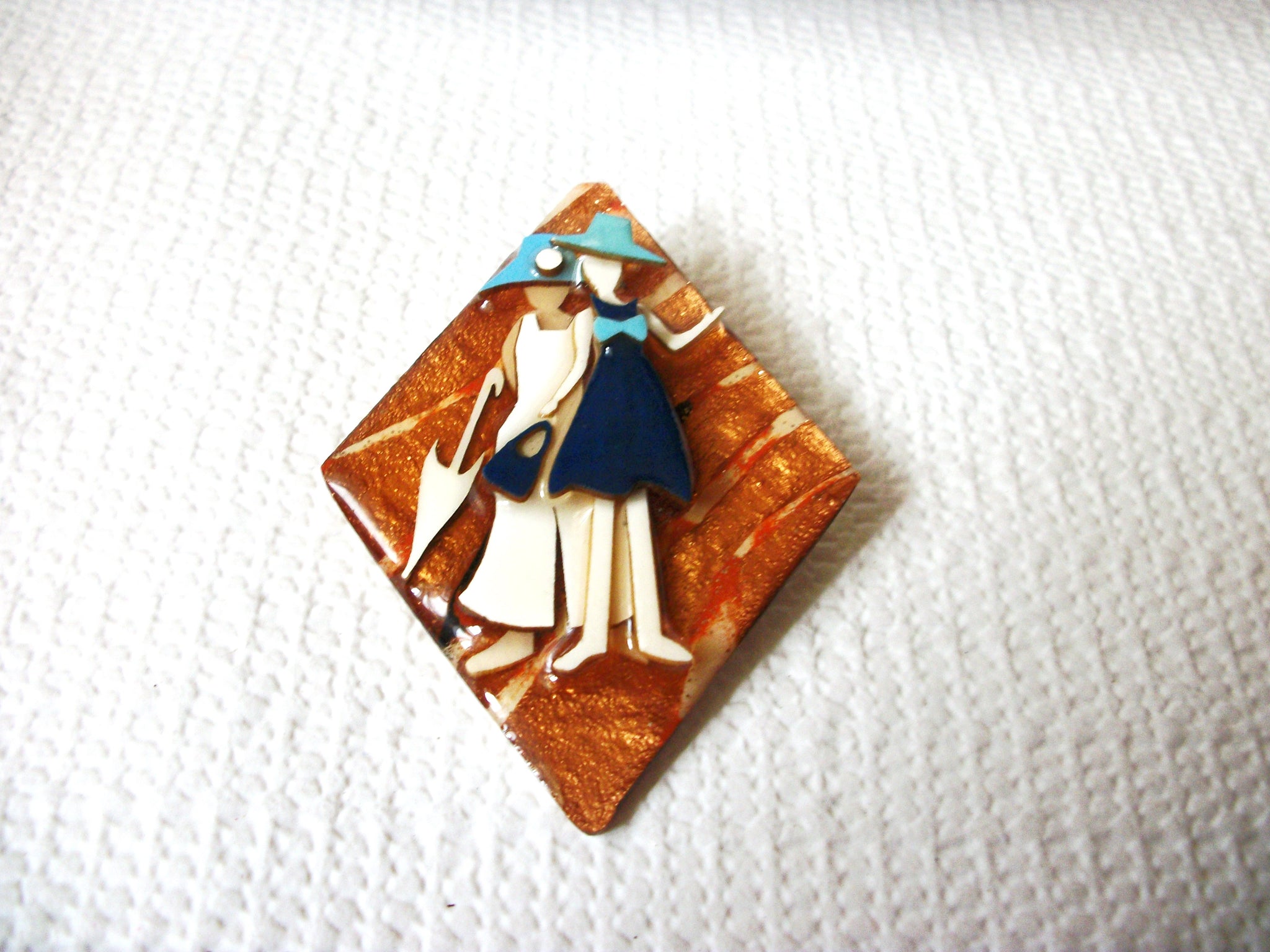 Lucinda Glitter Woman Pins 41020