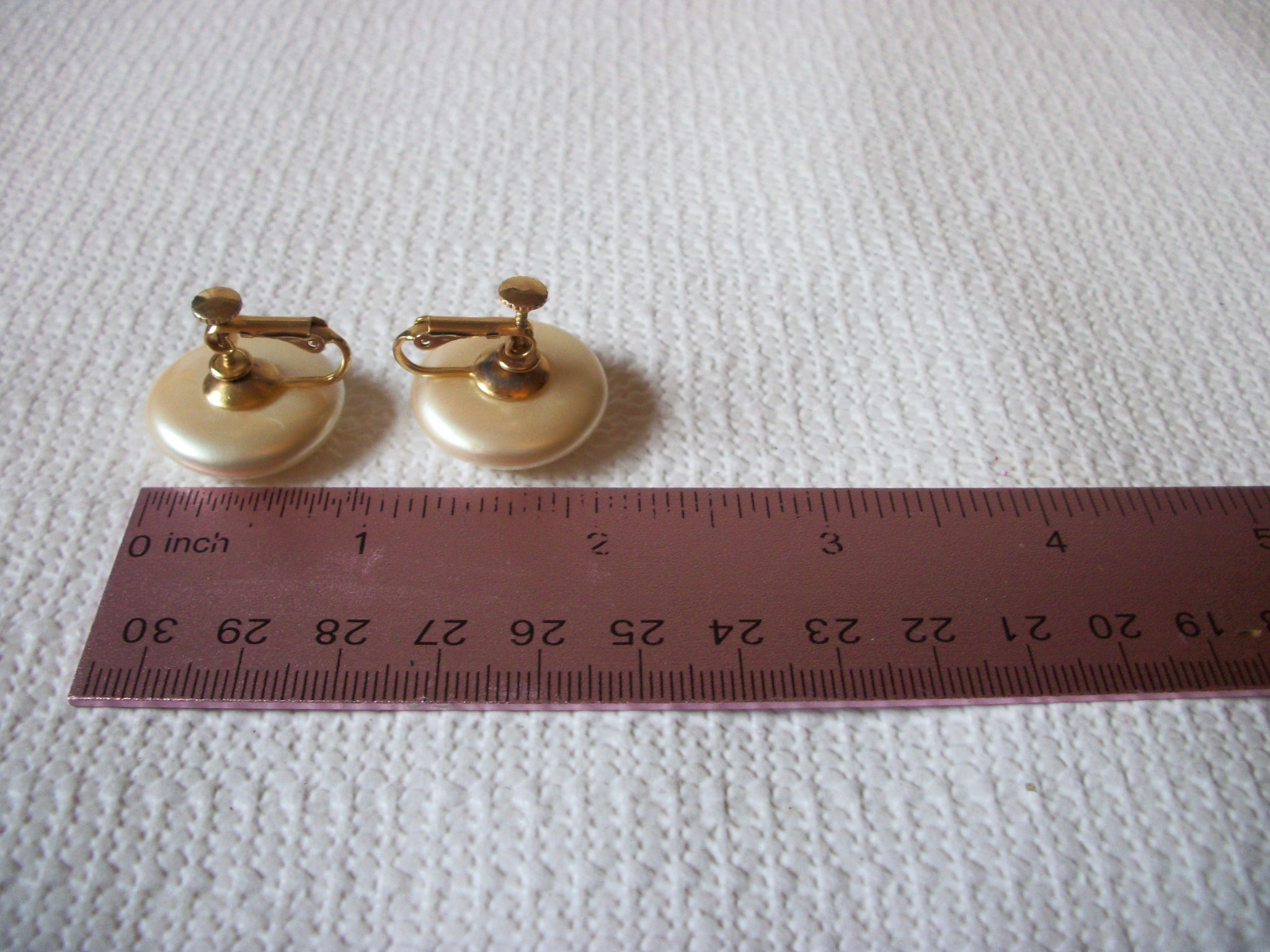 Vintage 1950s Faux Pearl Earrings 52320