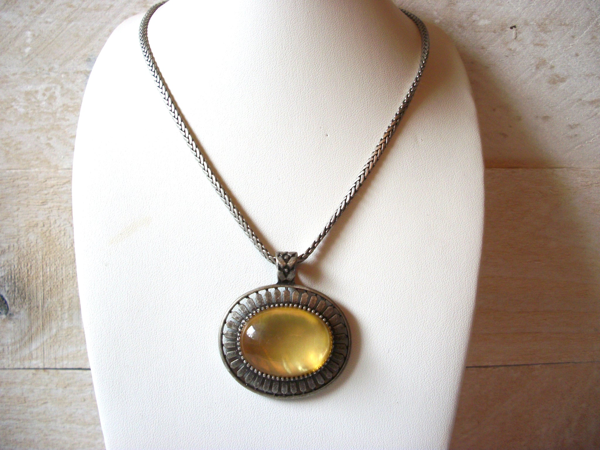 Lia Sophia Vintage Necklace 52620