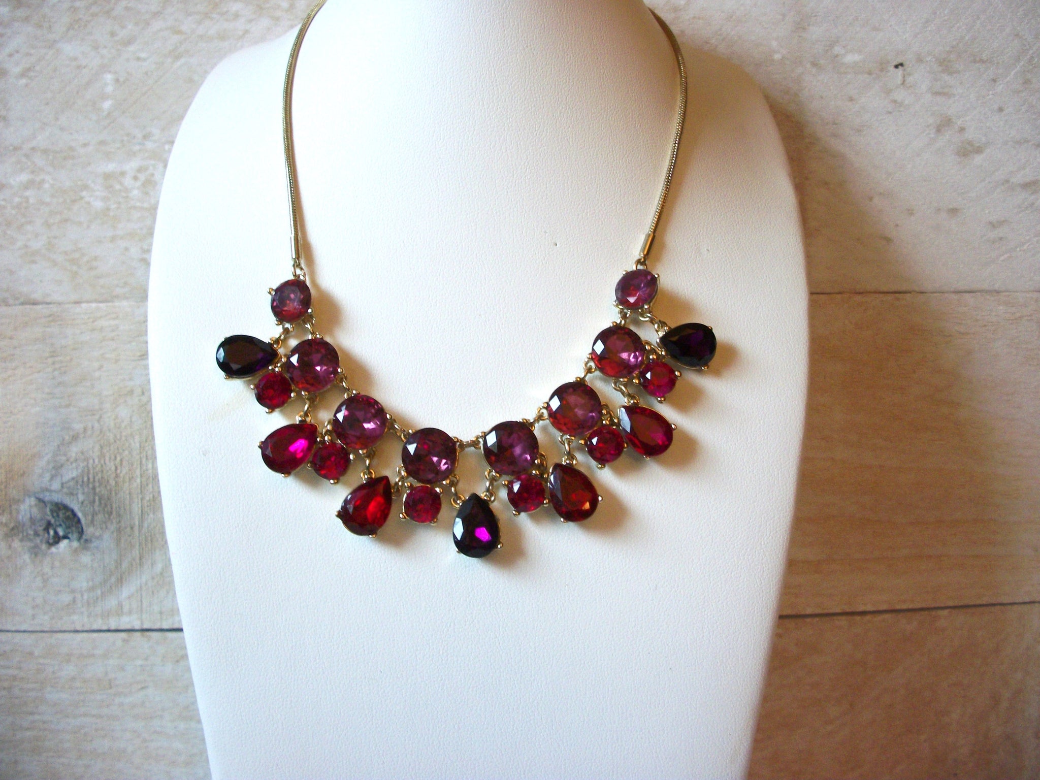 Nine West Rhinestones Necklace 52620