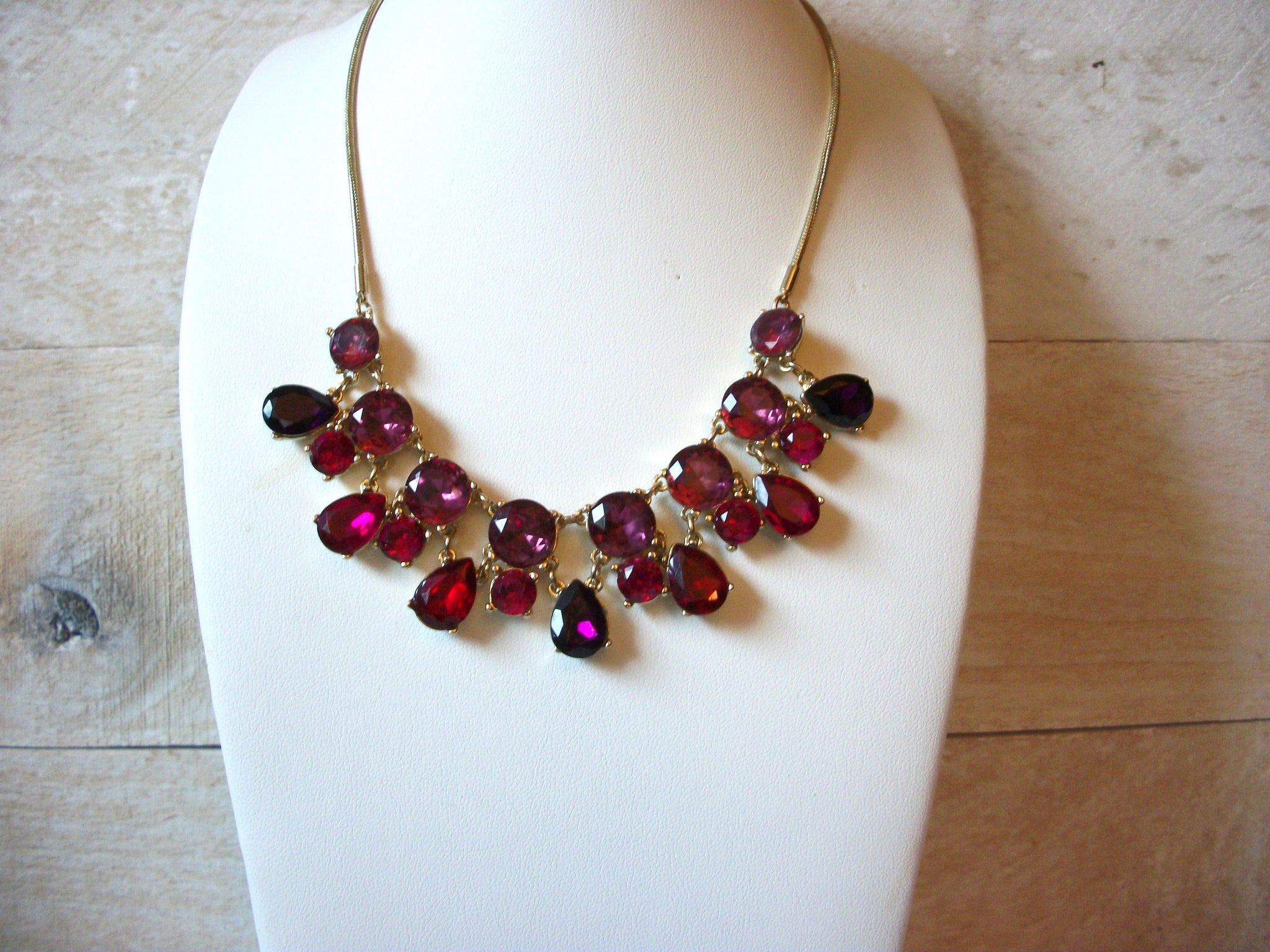 Nine West Rhinestones Necklace 52620