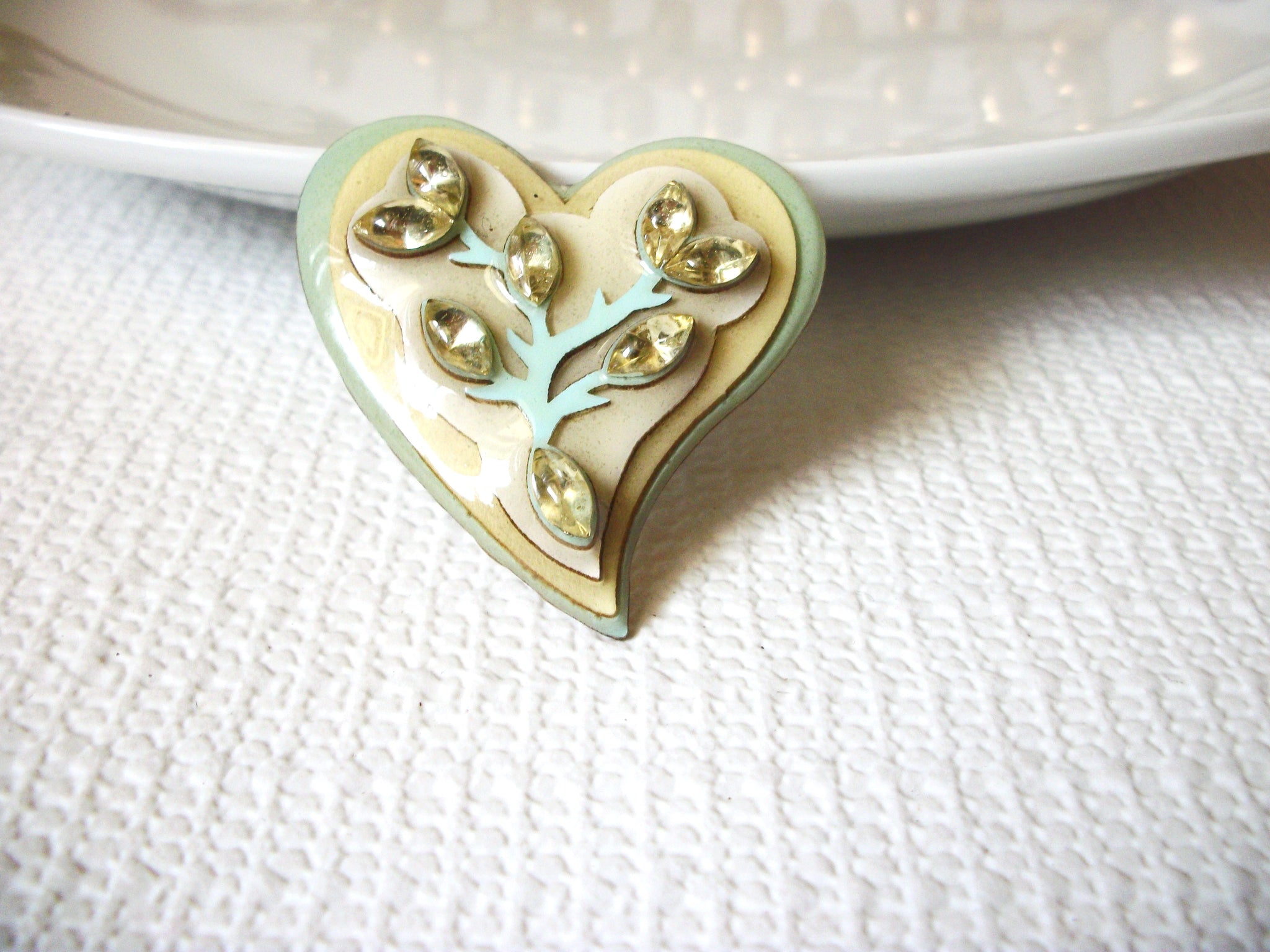 RARE Lucinda Vintage Bejeweled Heart, Designs By Lucinda Pins 40120