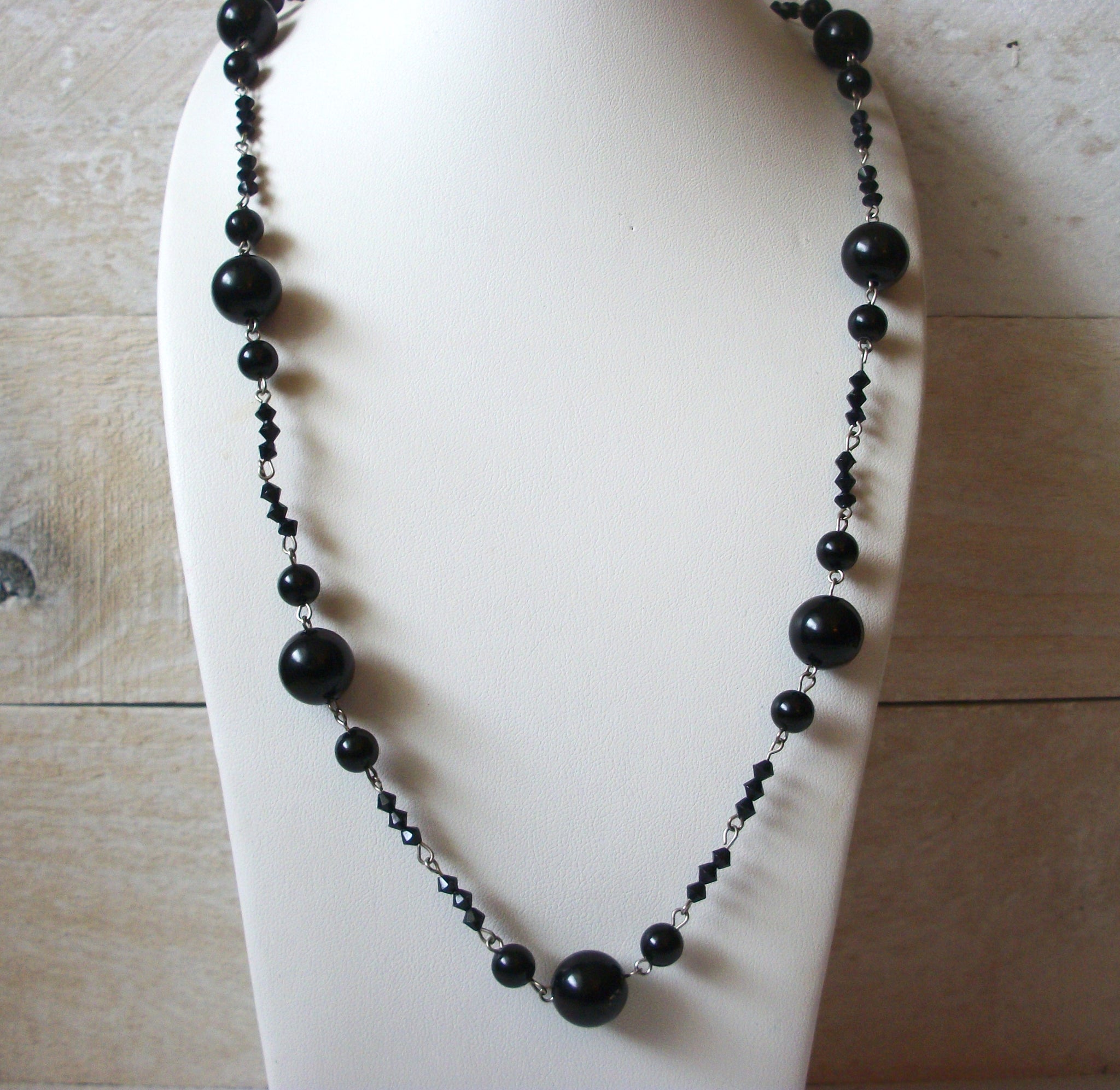 32 Inch Mourning Necklace 52920