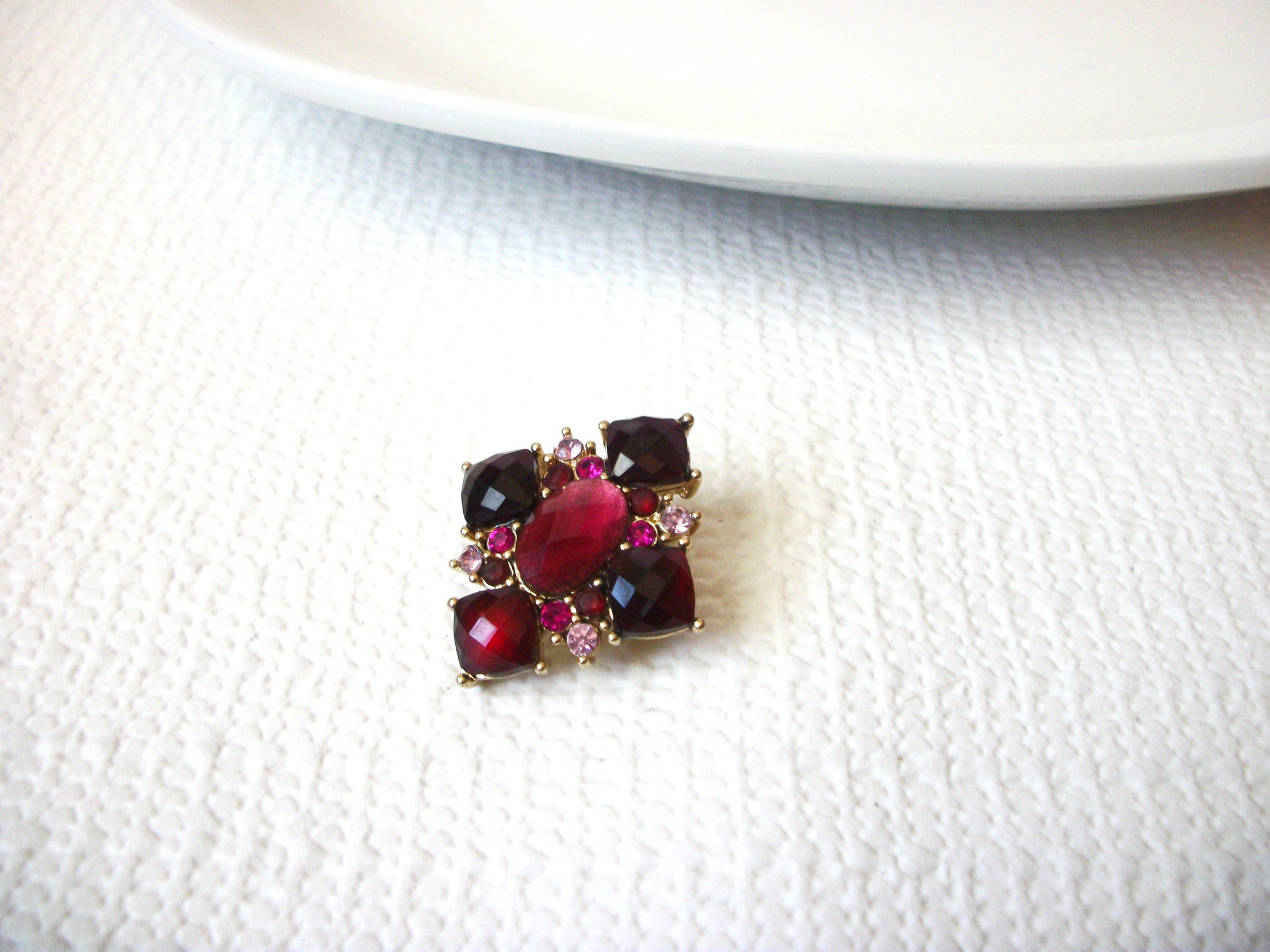 LC Stamped Rhinestones Smaller Brooch 40220