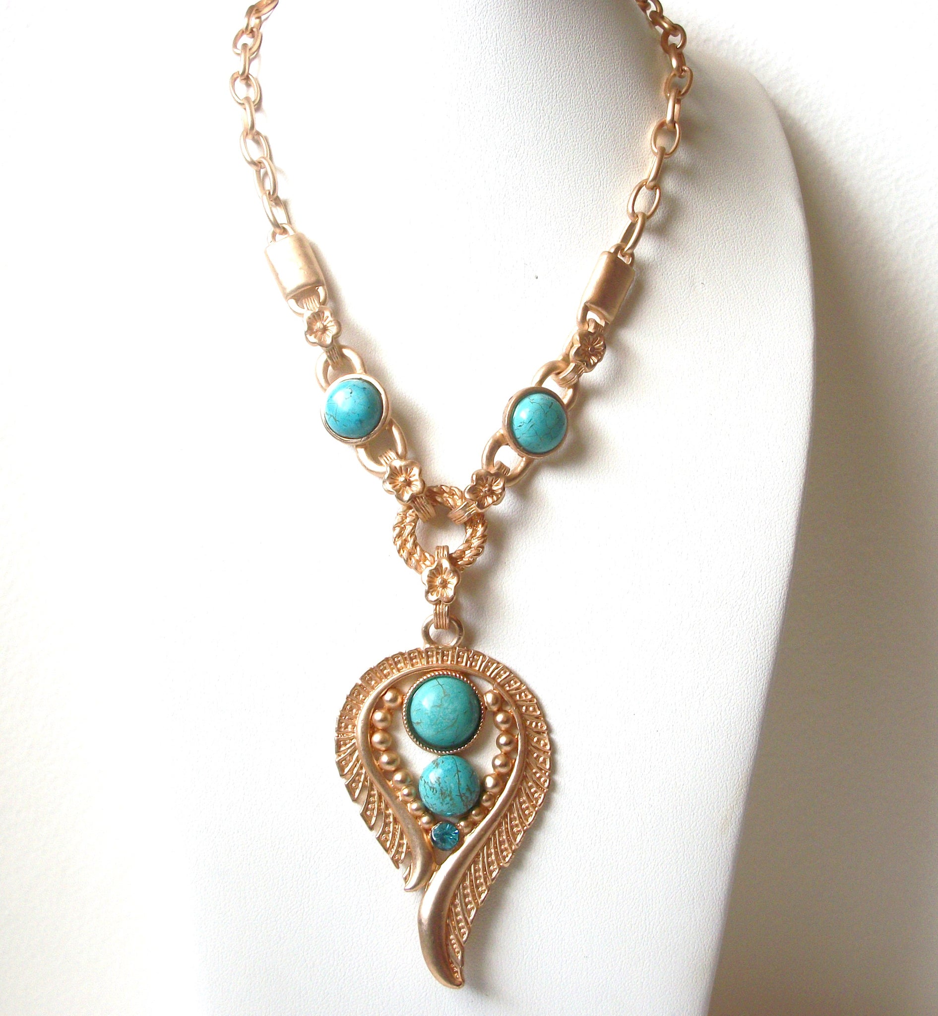 Retro Gold Turquoise Pendant Statement Necklace 113020