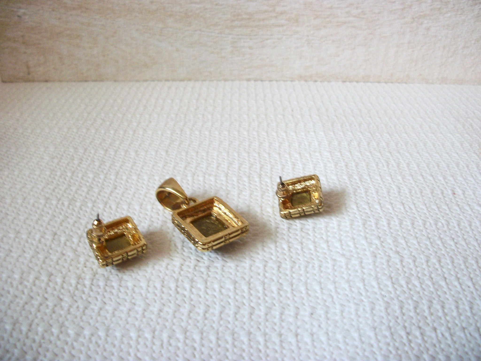 Retro Earrings Pendant Set 53020