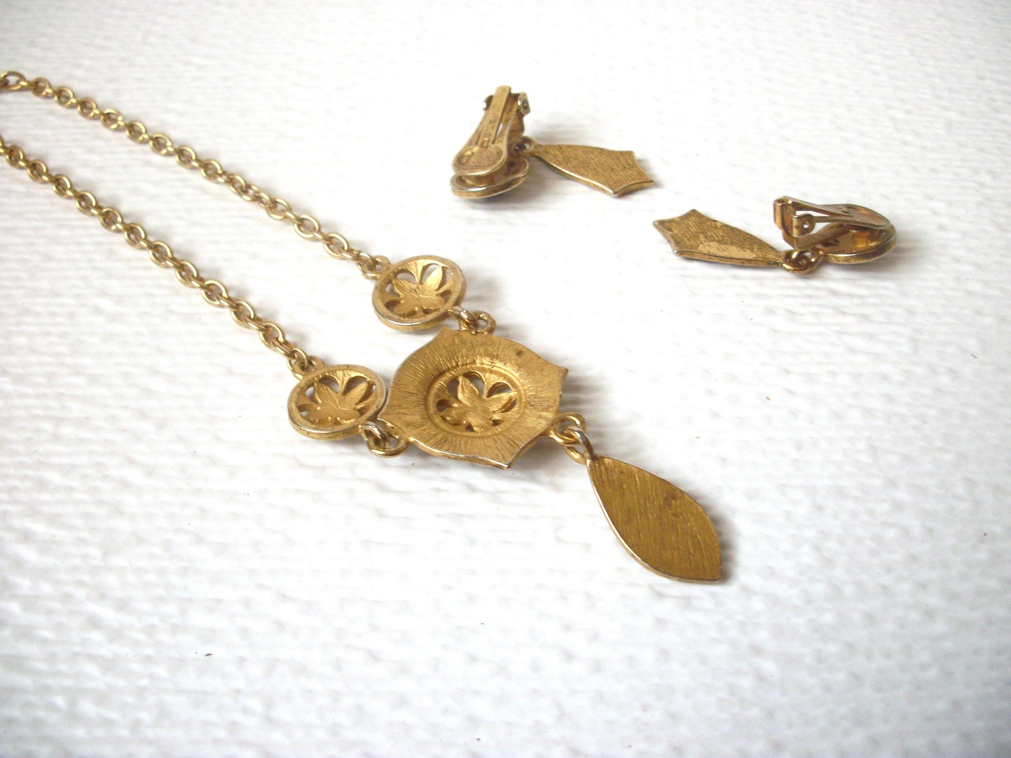 Vintage 1950s Gold Black Necklace Earrings Set 120420