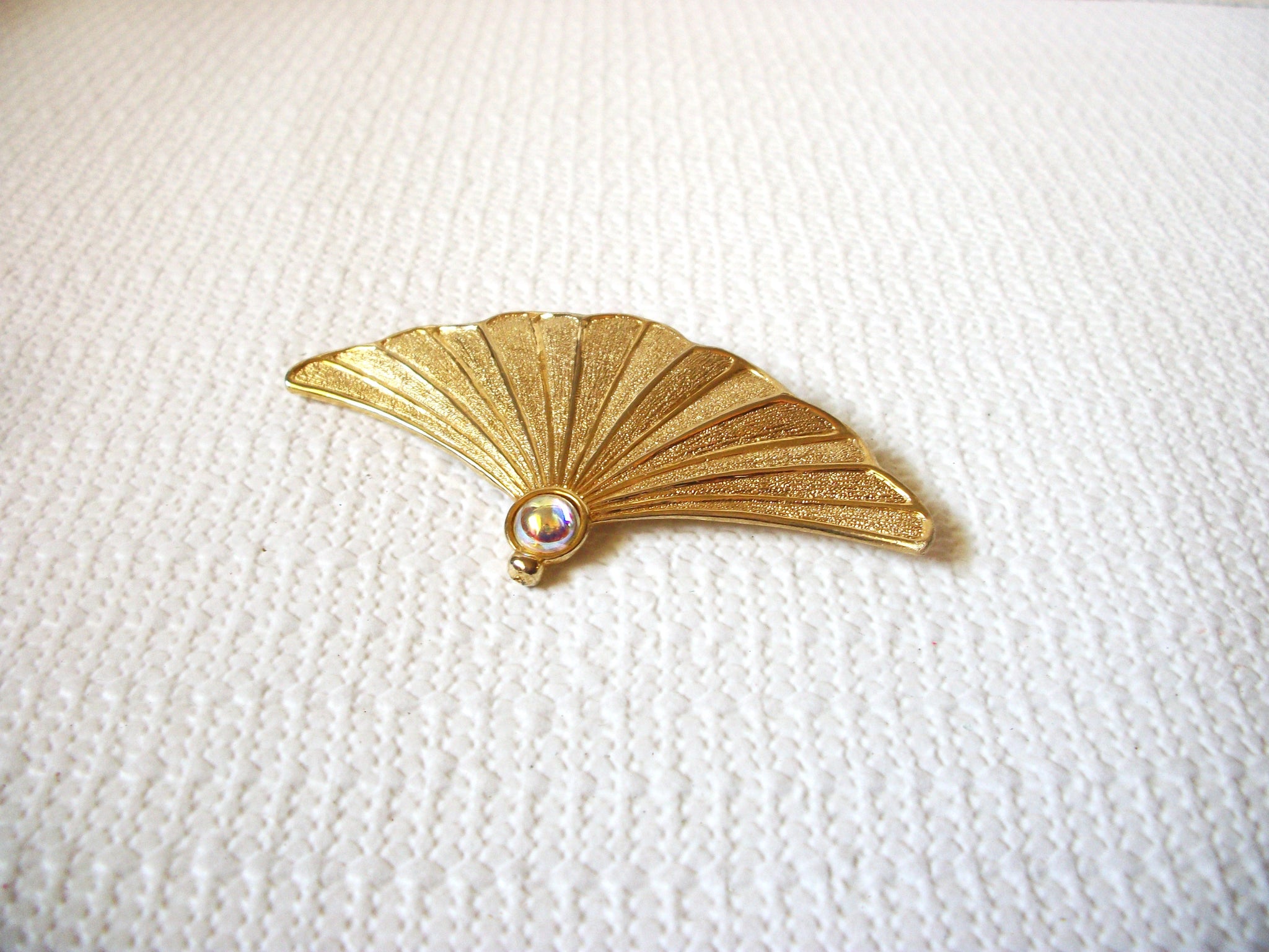 Vintage JJ Fan Brooch 60120