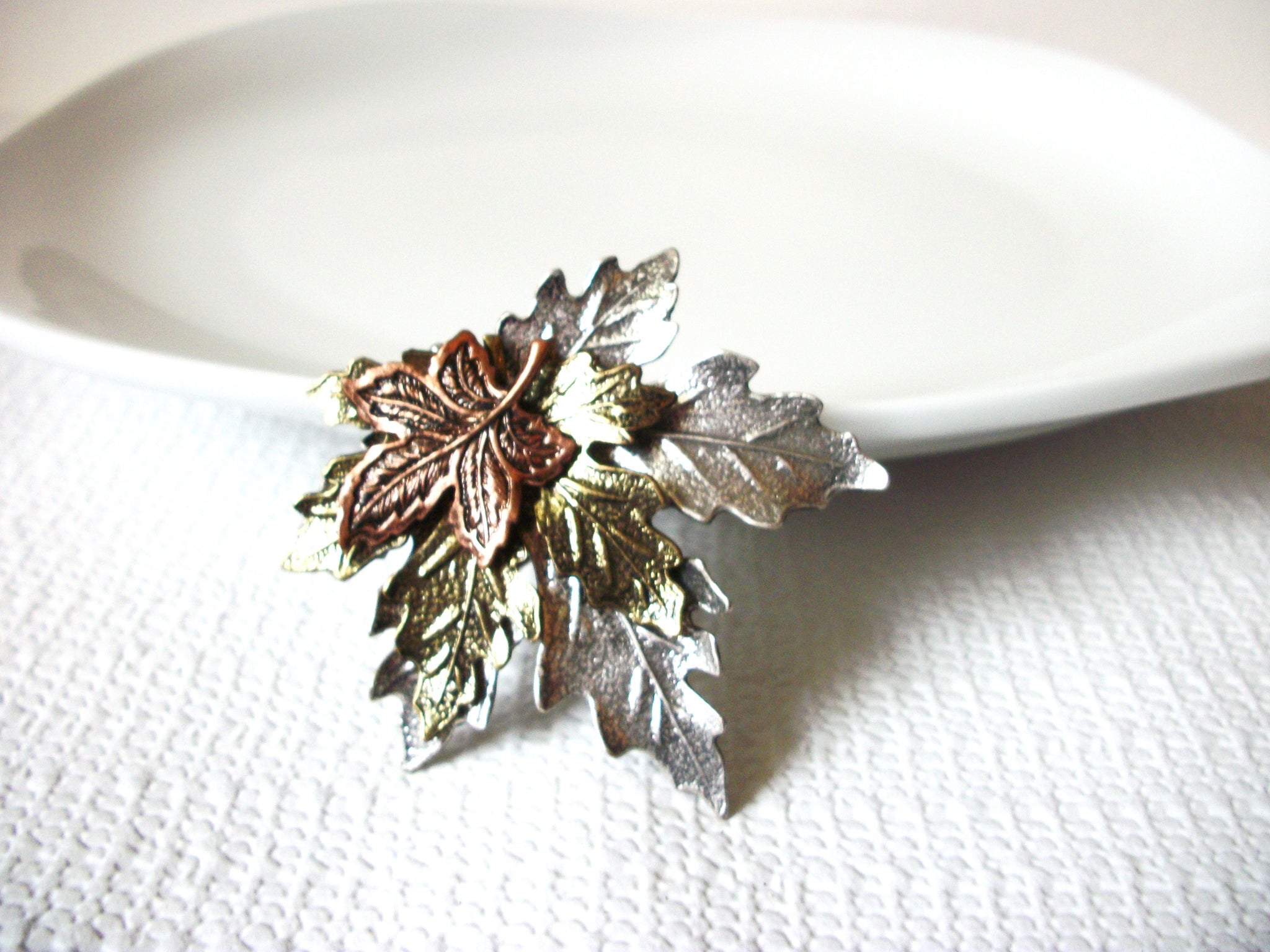 KC Stamped Maple Leaf Brooch 40420