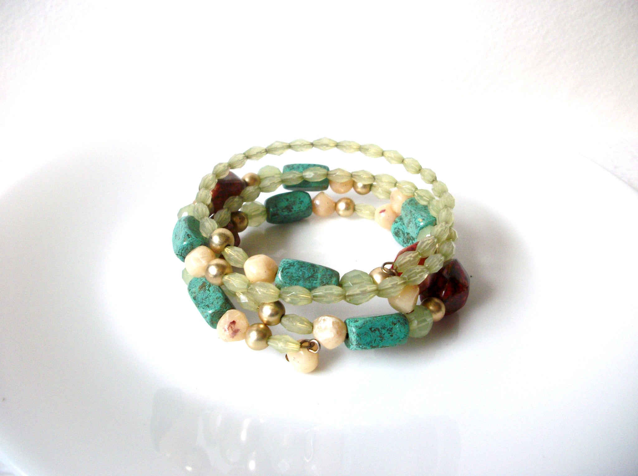 Hand Made Lucite Plastic Bracelet 120620