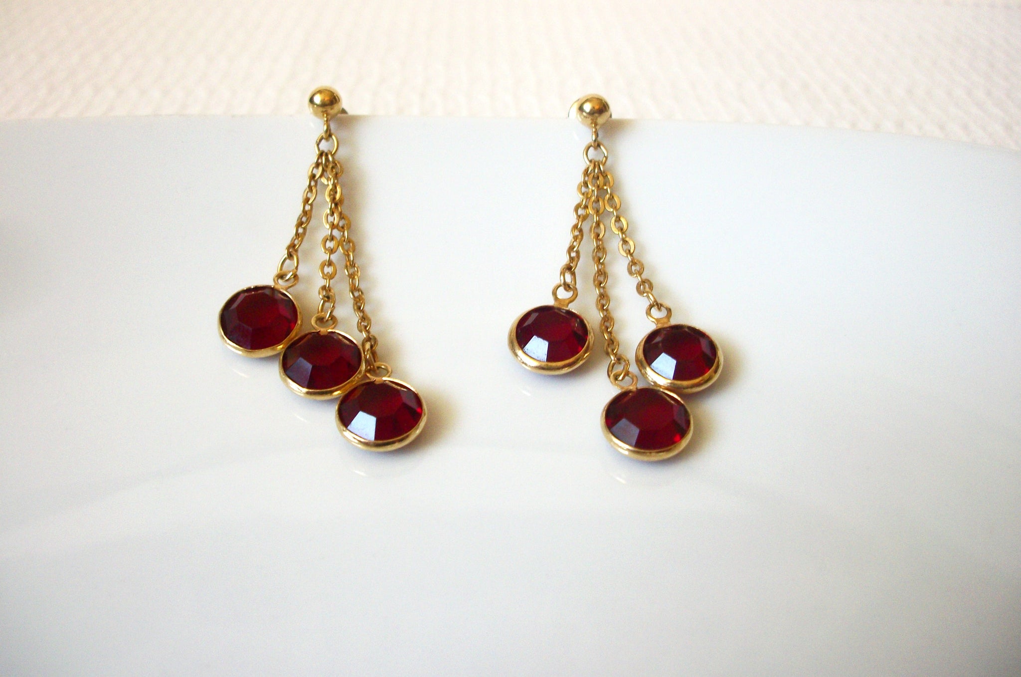Vintage Red Glass Bezel Earrings 40420