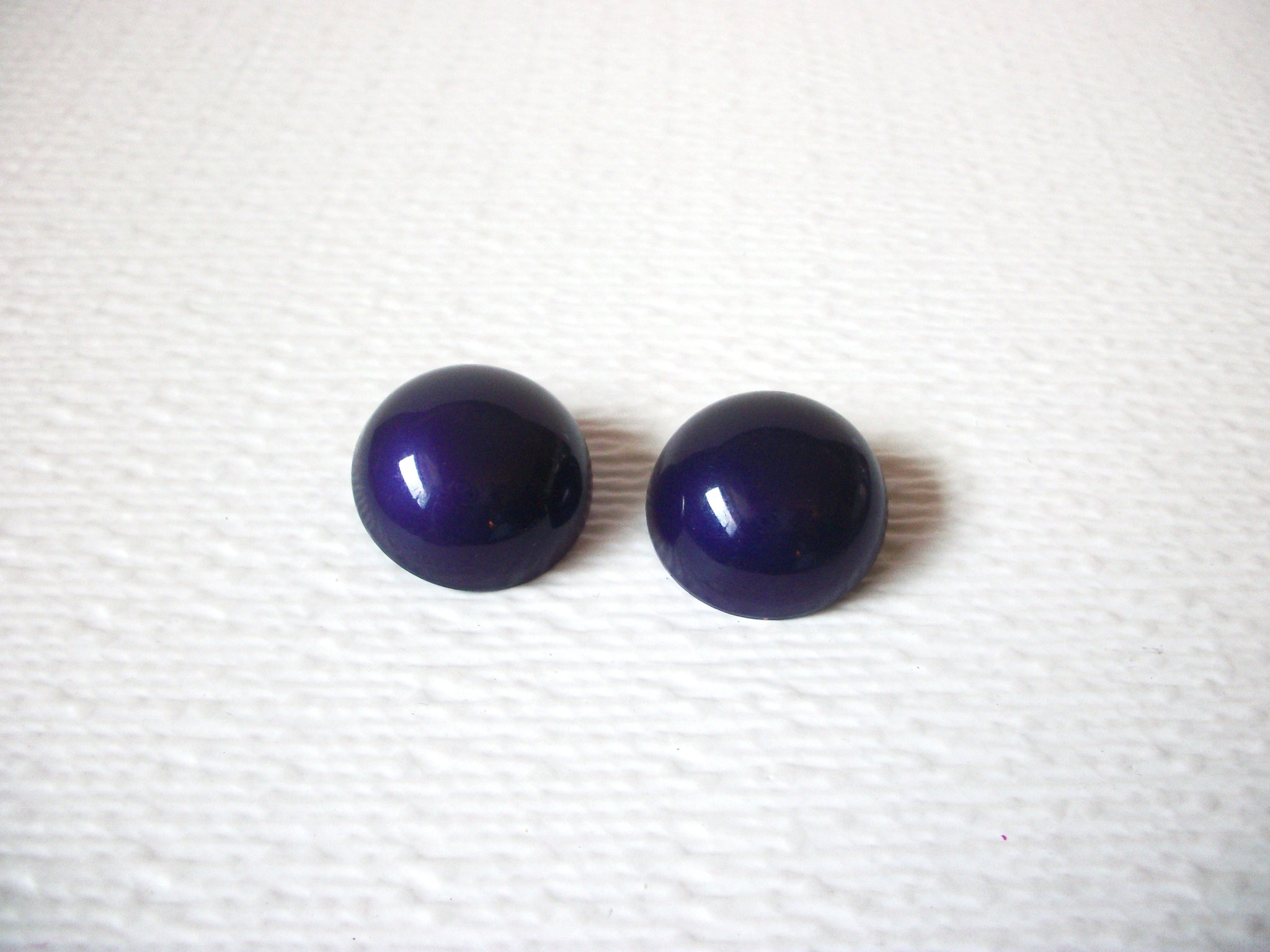 Retro Plum Purple 1970s Dome Earrings 120720