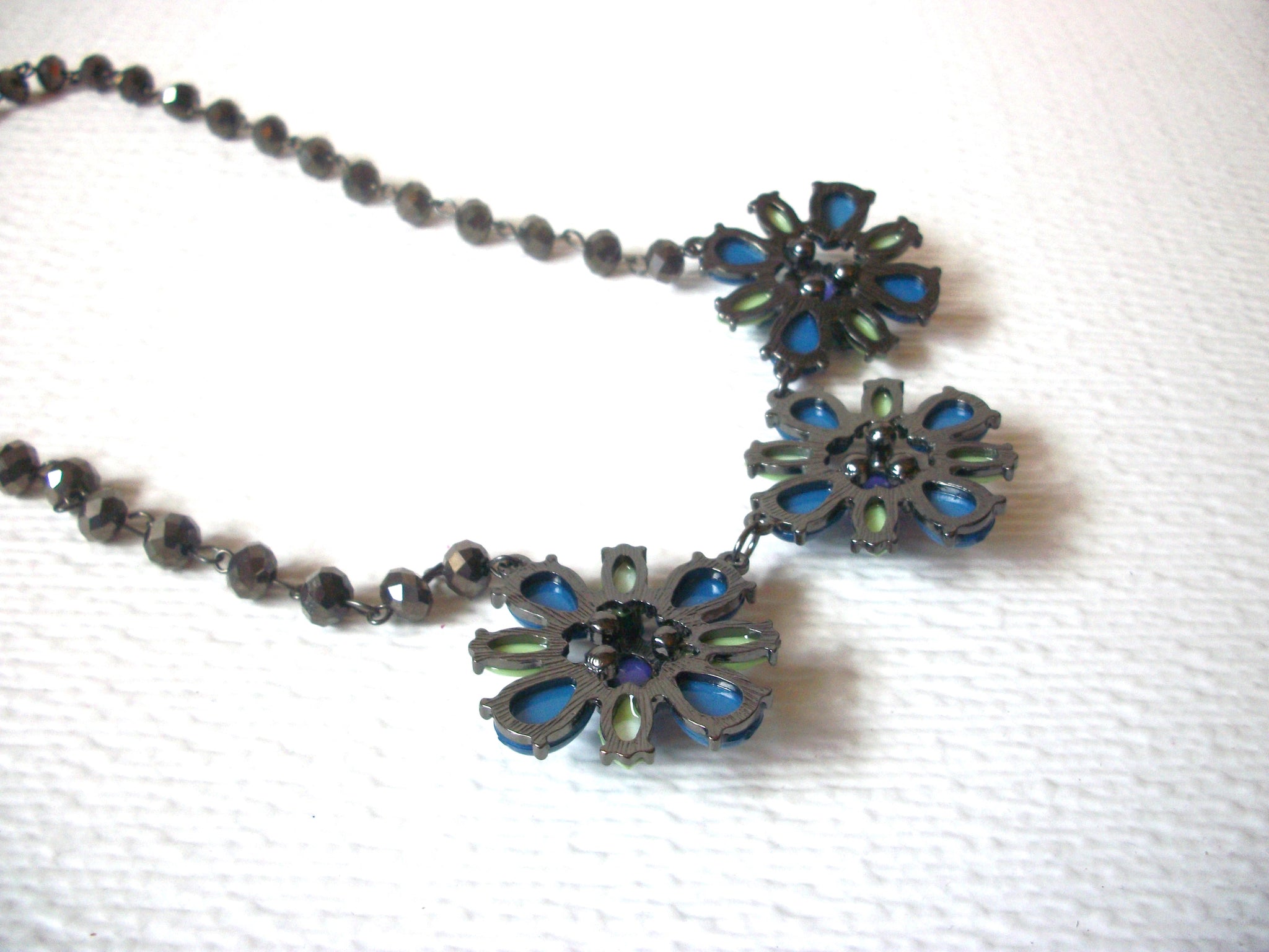 Retro Flower Prong Set Necklace 120720