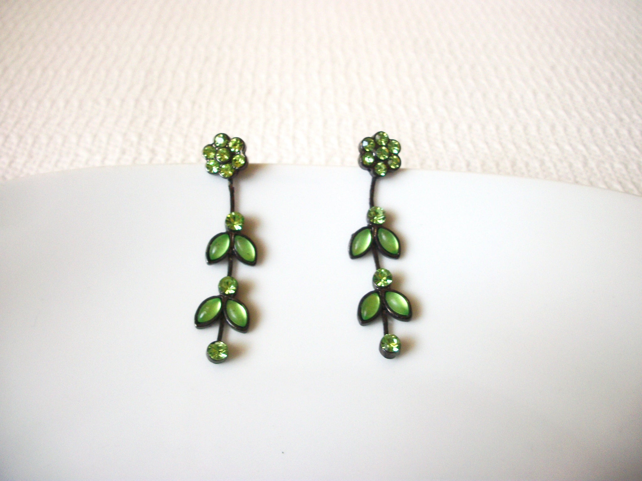 Victorian Green Rhinestones Dangle Earrings 40520