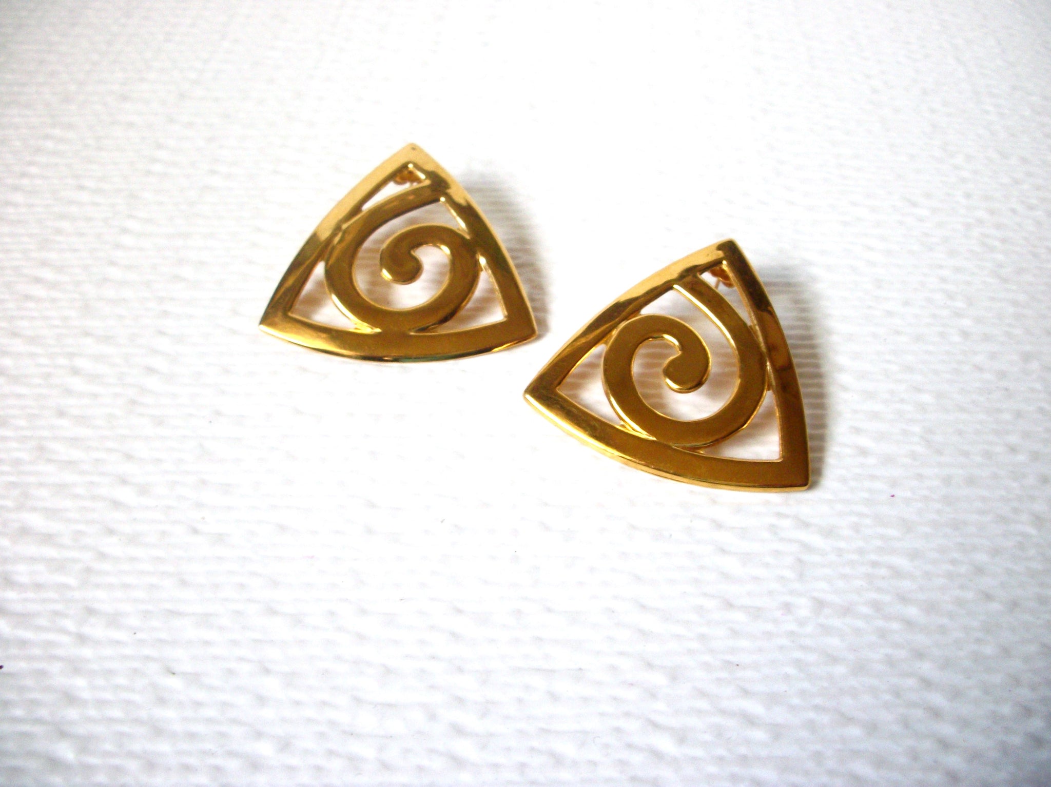 Retro Wide Chunky Gold Toned Modern Earrings 120720