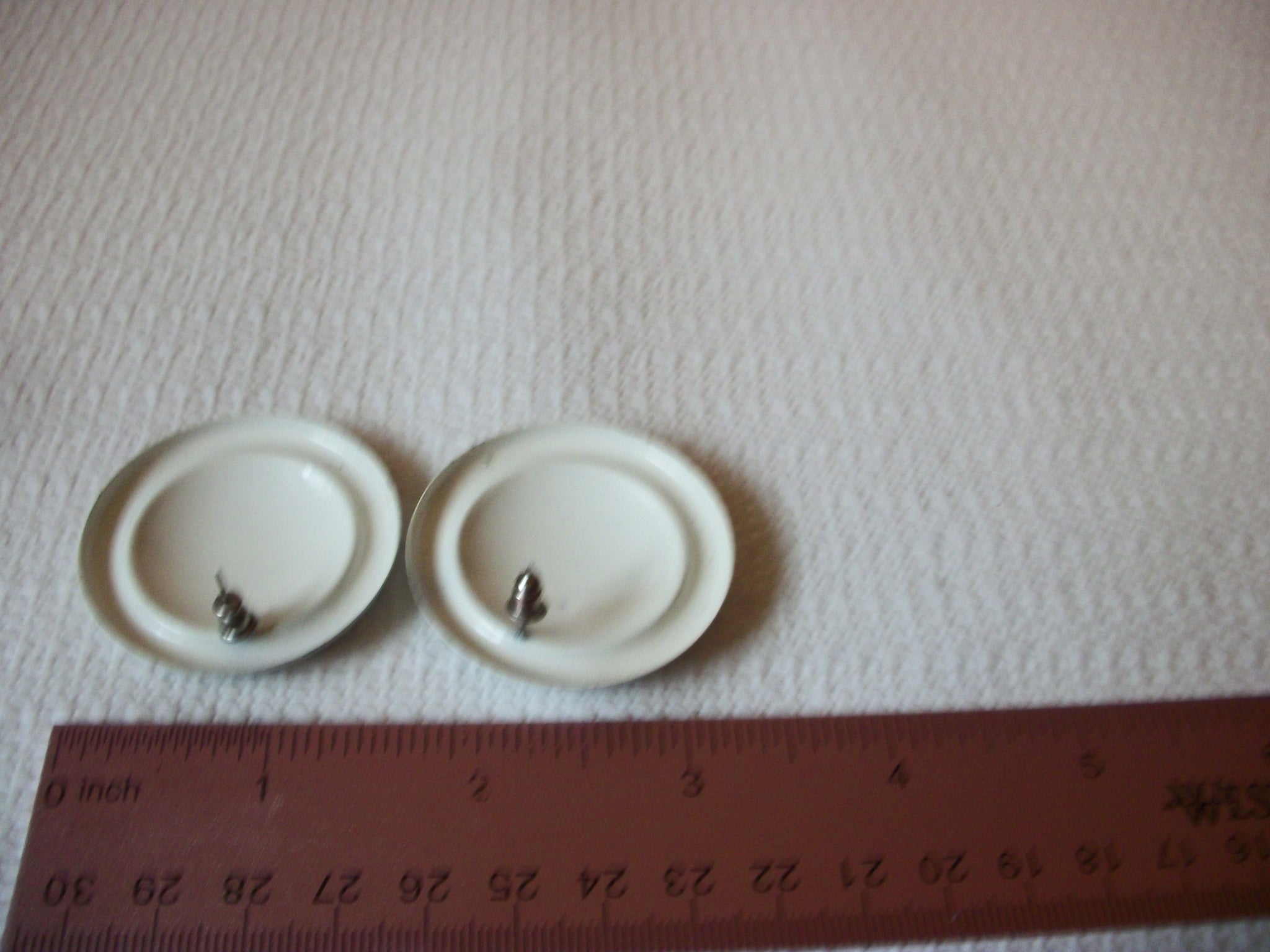 Retro Large Black White Earrings 40520