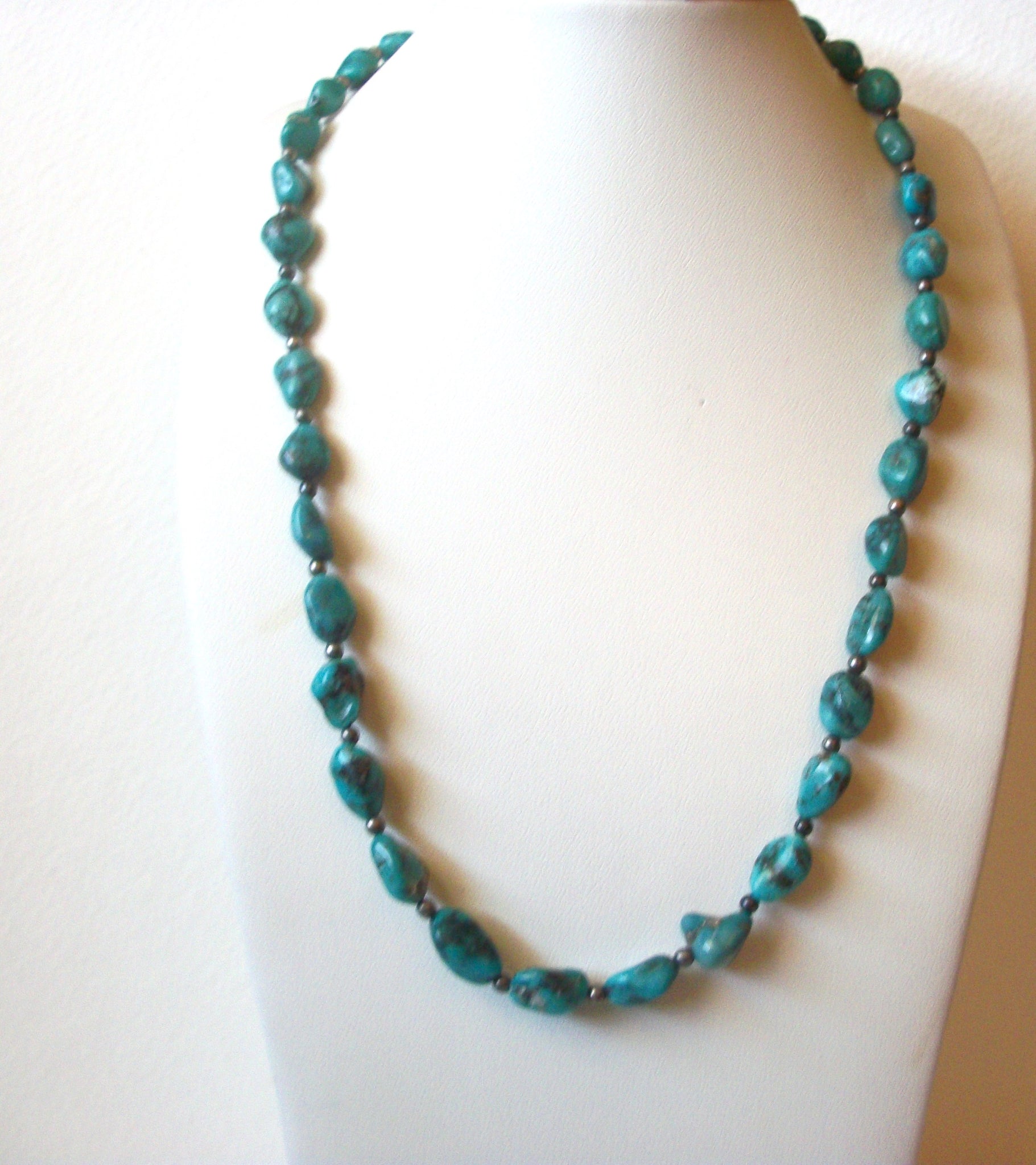 Vintage Southwestern Turquoise Stone Necklace 120820