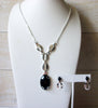 AVON Necklace Earrings Set 60320