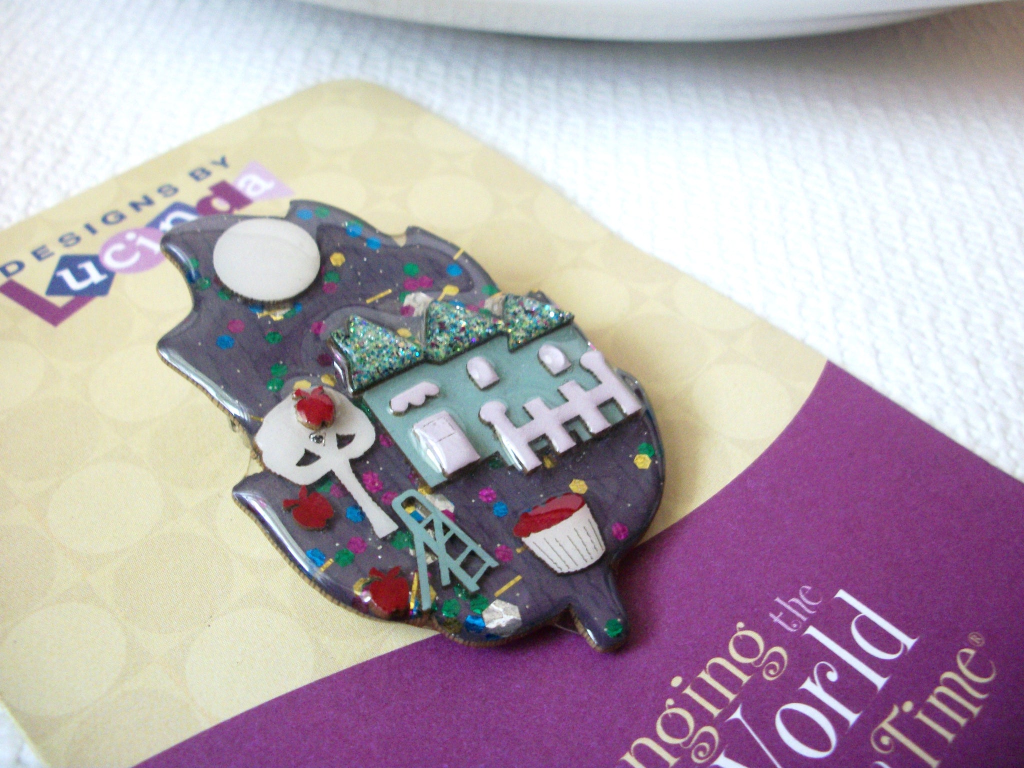 Designs By Lucinda, Maple Leaf House Pins 40720