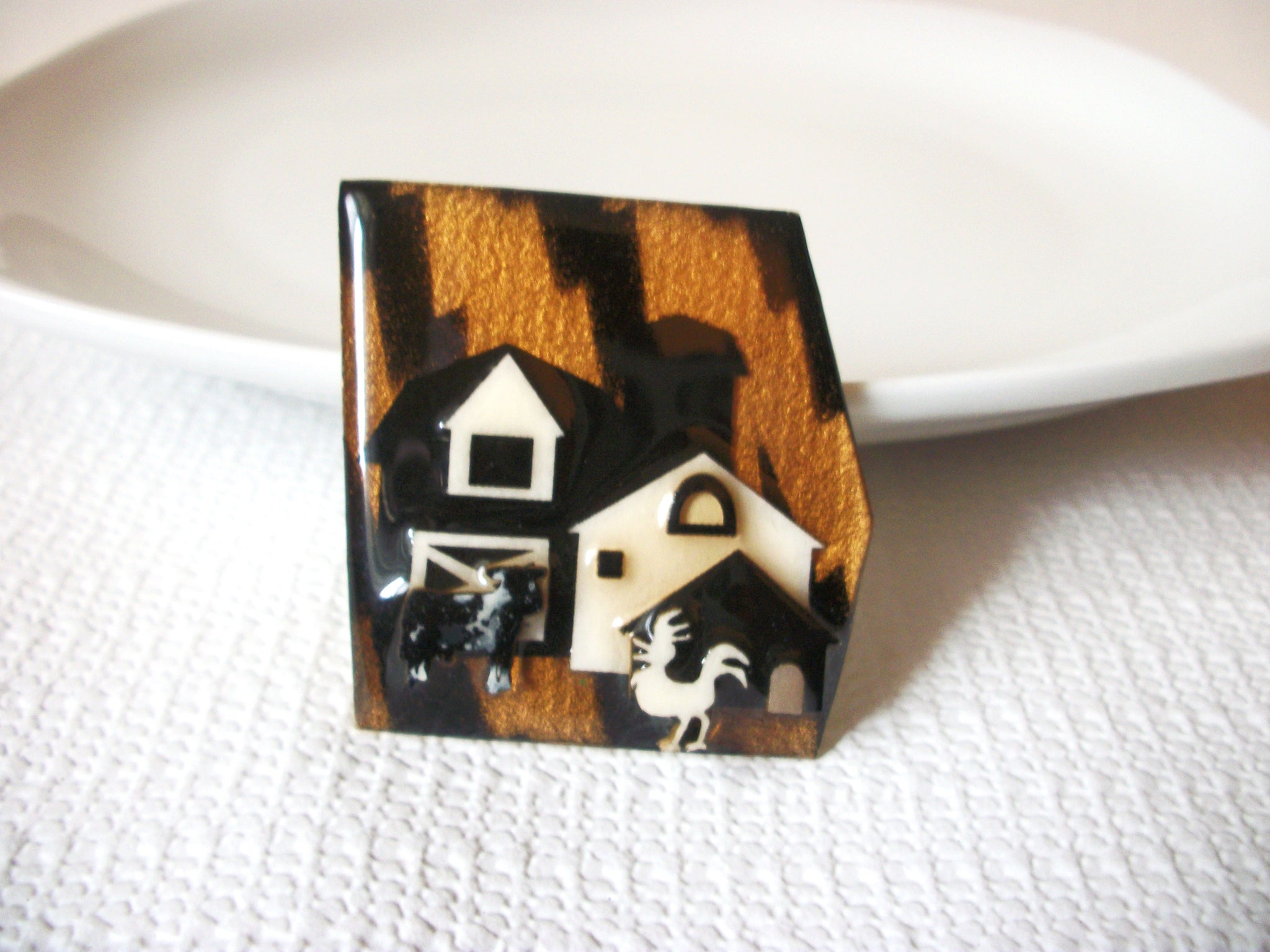 Lucinda House Pins, Rooster Cow House Pins 40720