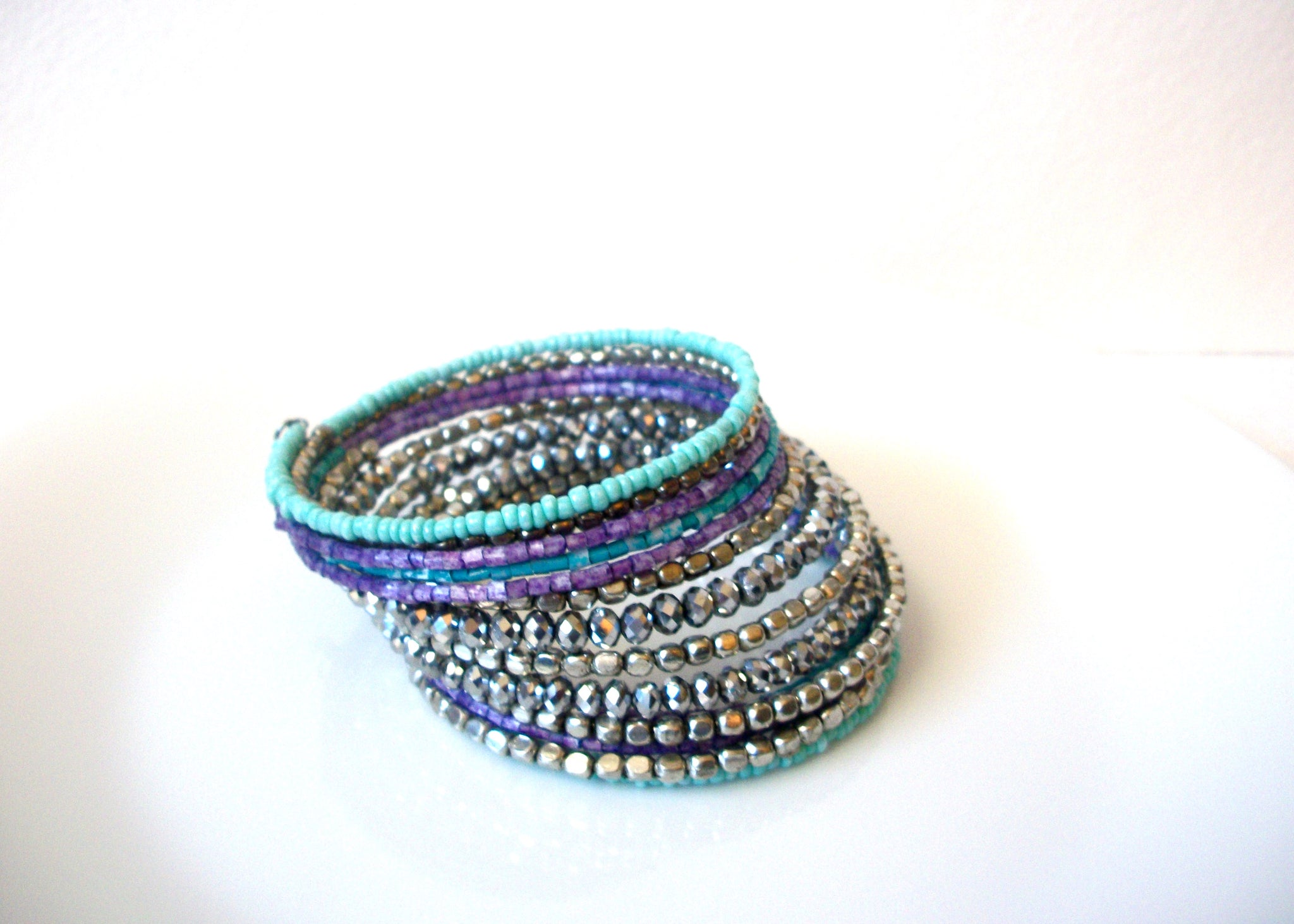 Bohemian 1970s Wide Glass  Bracelet 120820