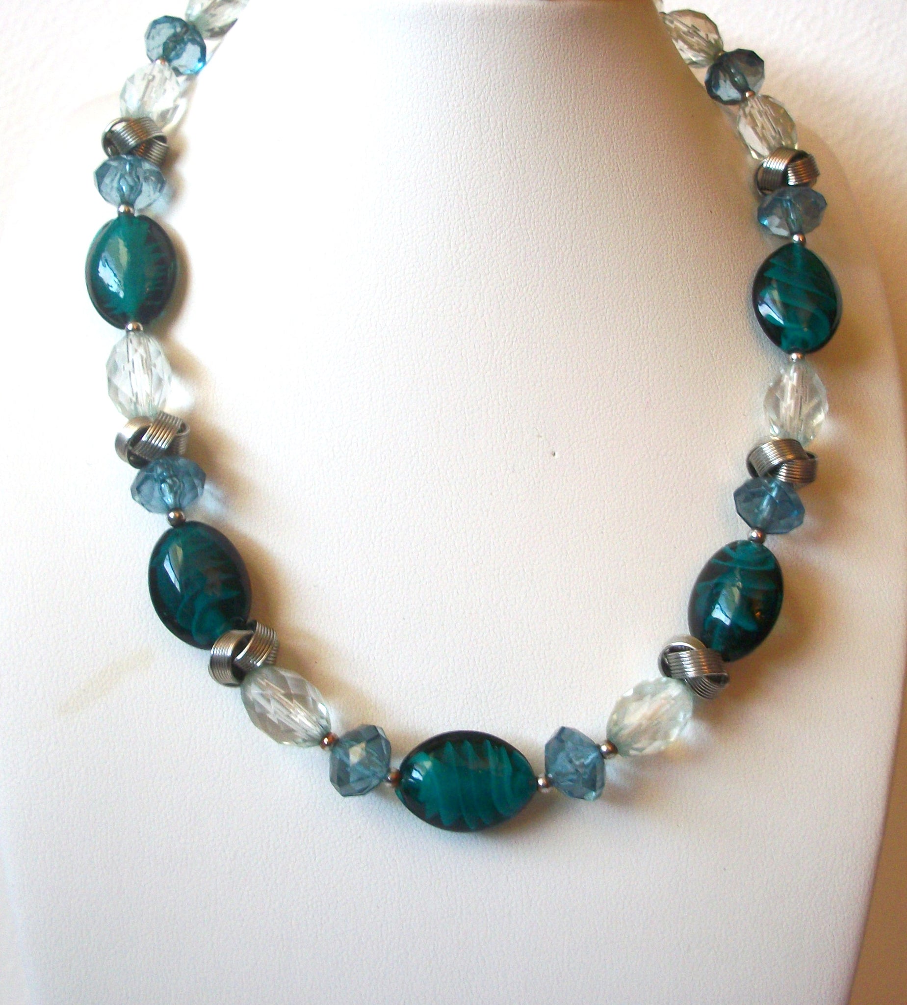 Hand Made Retro Teal Glass Necklace 120920