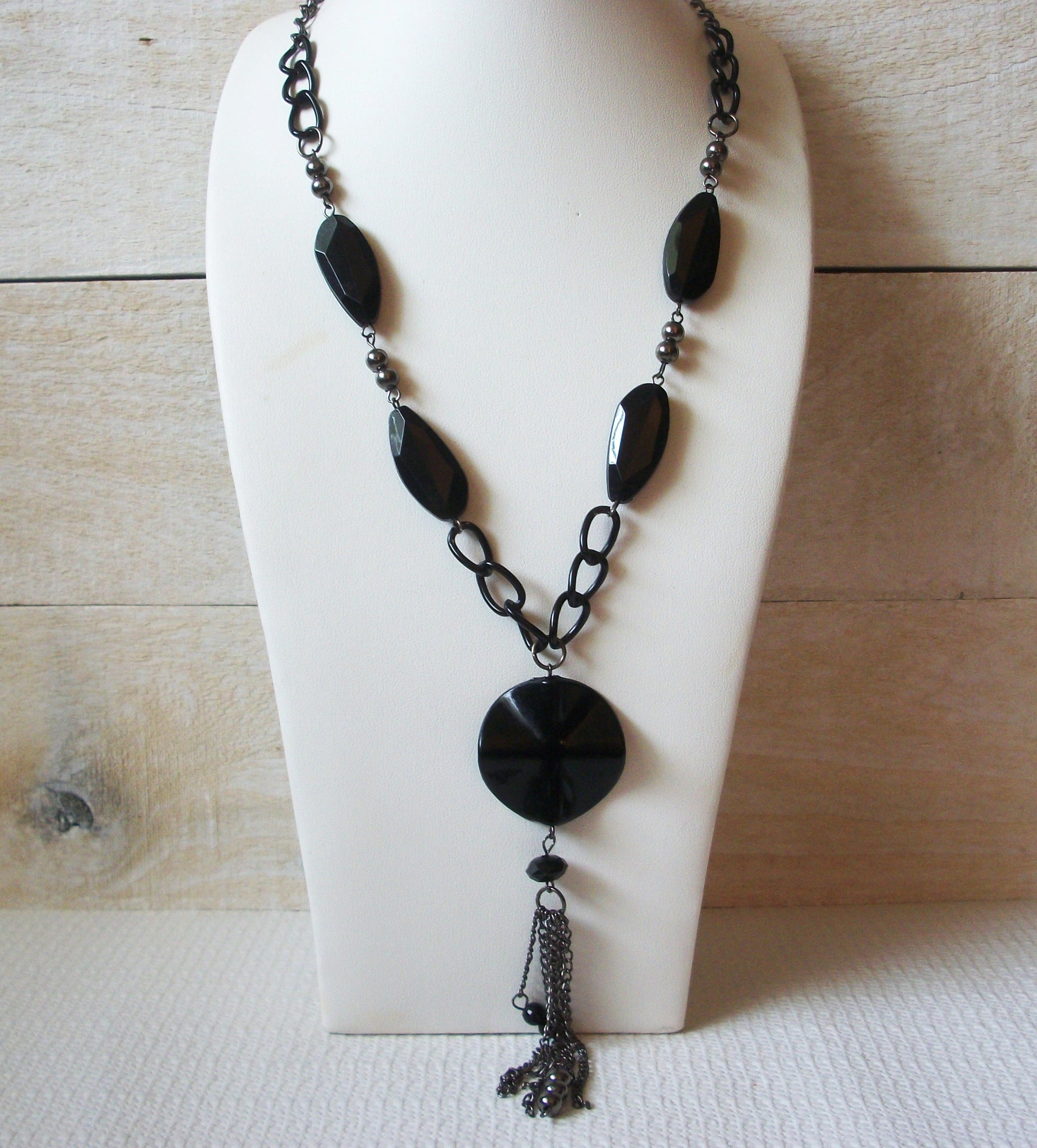 Retro Black Necklace  60420