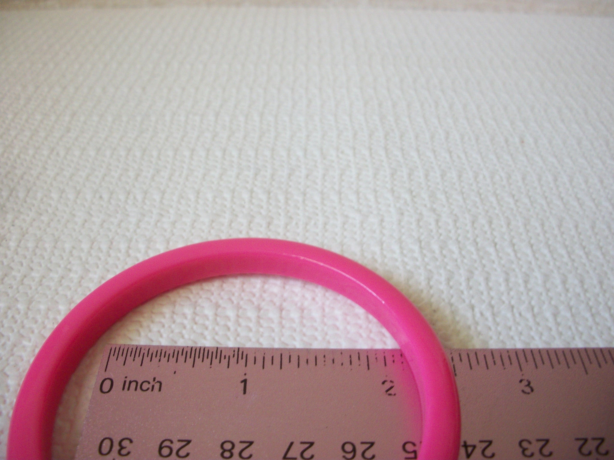 Retro Hot Pink Bangle Bracelet 60420