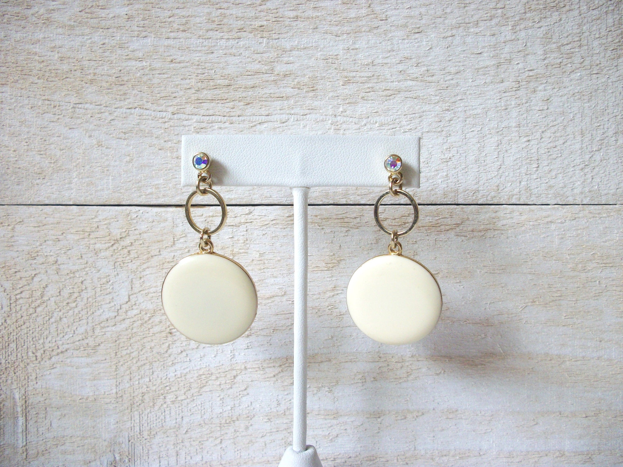 Retro Enameled Cream Gold Rhinestone Earrings 60520